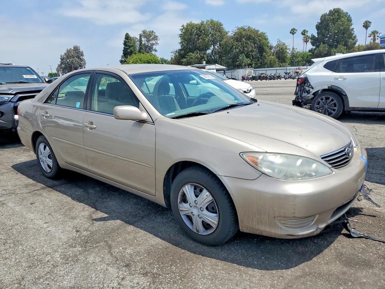 2005 Toyota Camry Le Tan vin: 4T1BE32KX5U503346