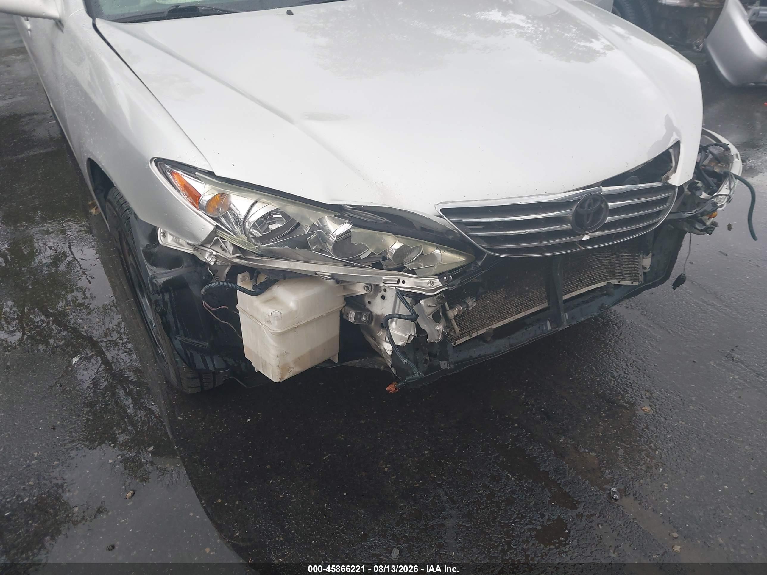 2005 Toyota Camry Le Silver vin: 4T1BE32KX5U558895
