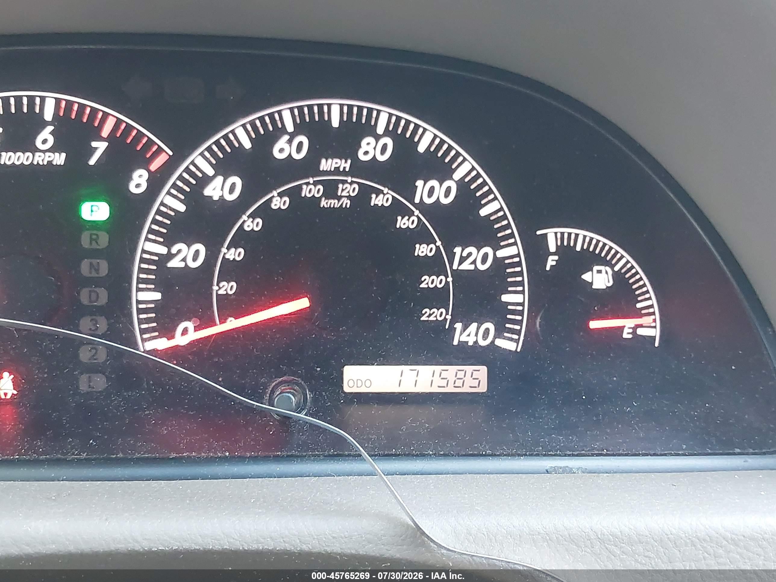 2005 Toyota Camry Le Silver vin: 4T1BE32KX5U576104