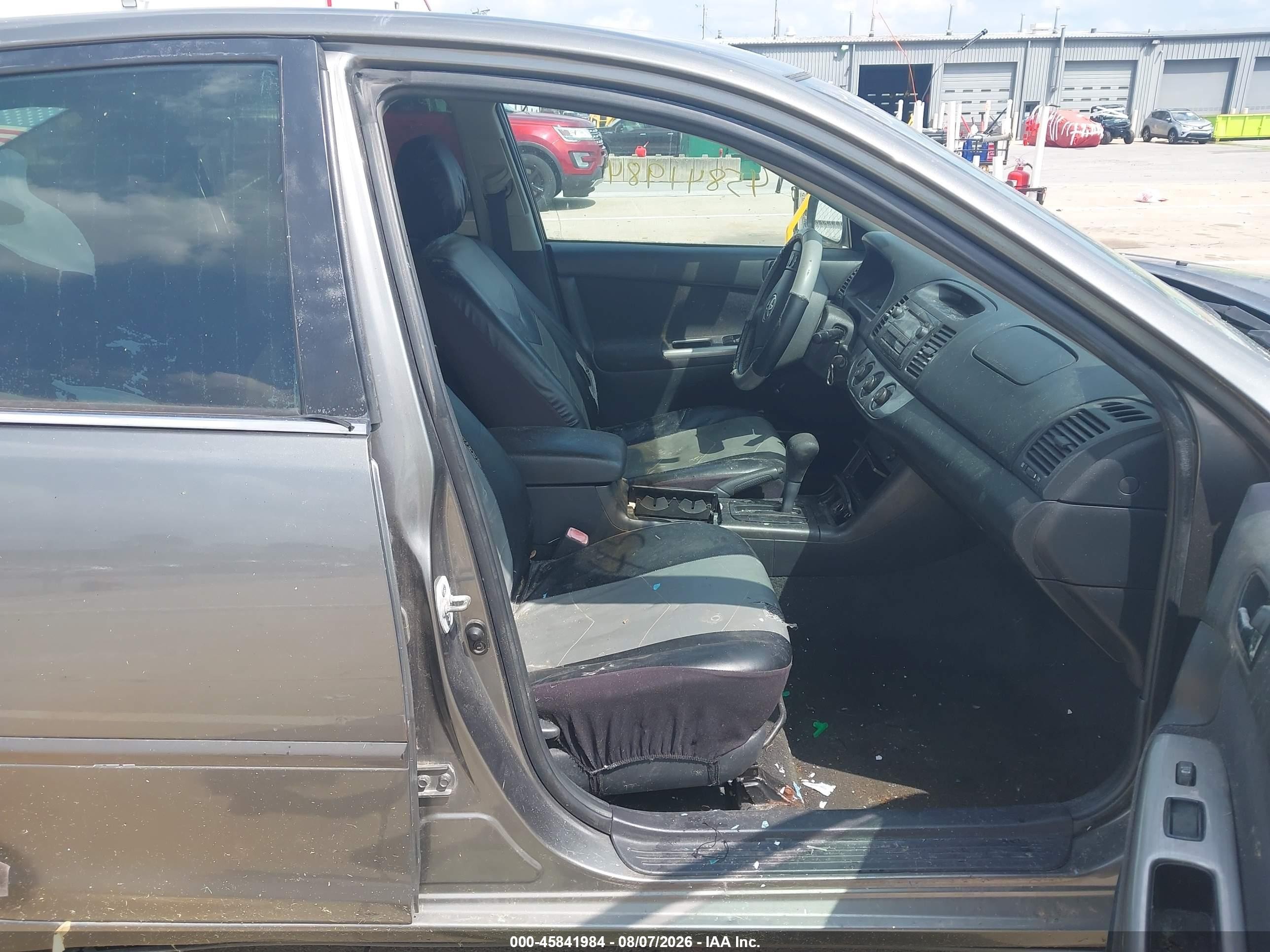 2005 Toyota Camry Se Серый vin: 4T1BE32KX5U591296