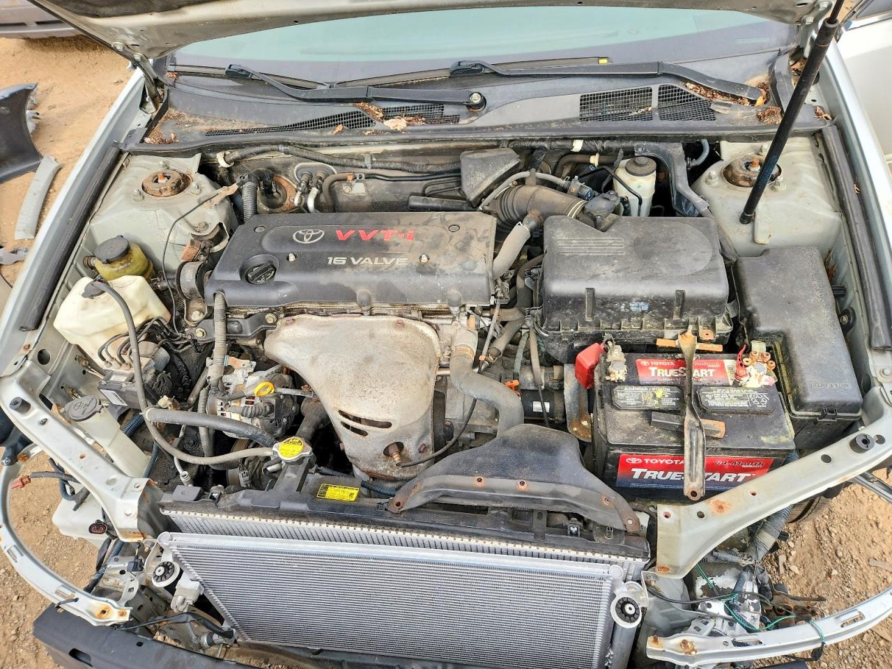 2005 Toyota Camry Standard Silver vin: 4T1BE32KX5U602149