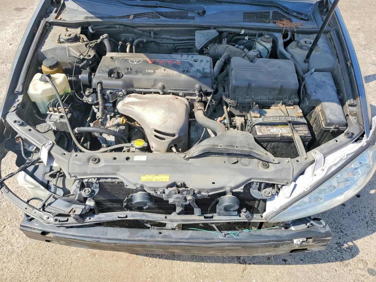 2005 Toyota Camry Le Gray vin: 4T1BE32KX5U602443