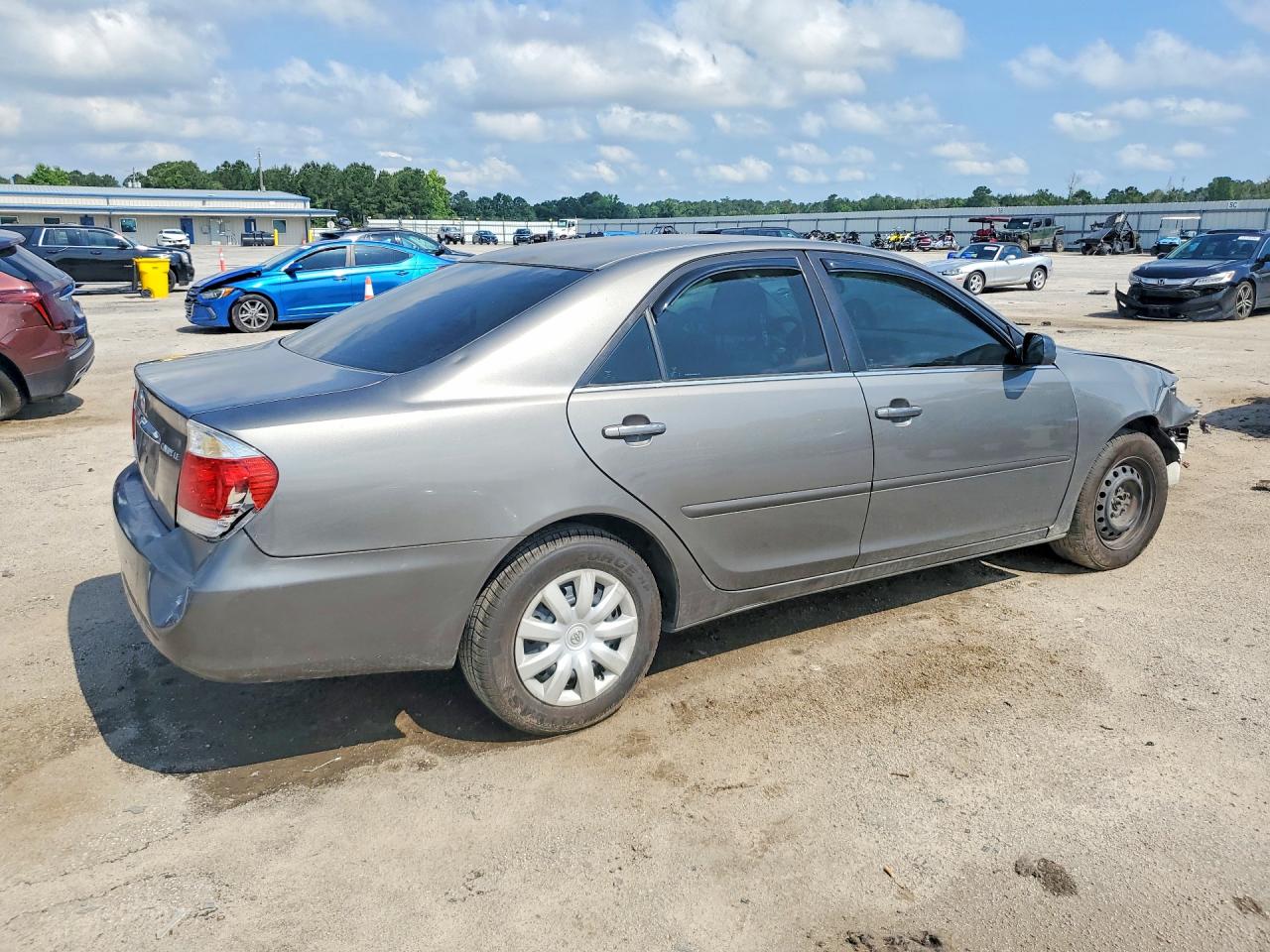 2005 Toyota Camry Le Gray vin: 4T1BE32KX5U602443