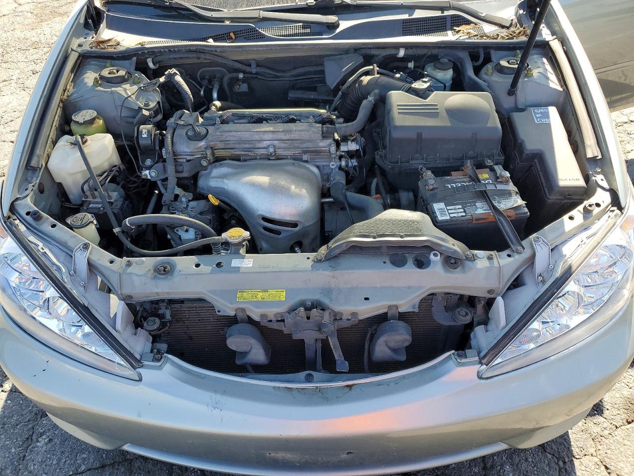 2005 Toyota Camry Le Silver vin: 4T1BE32KX5U618416