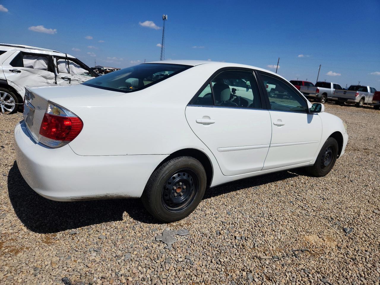 2005 Toyota Camry Белый vin: 4T1BE32KX5U640559