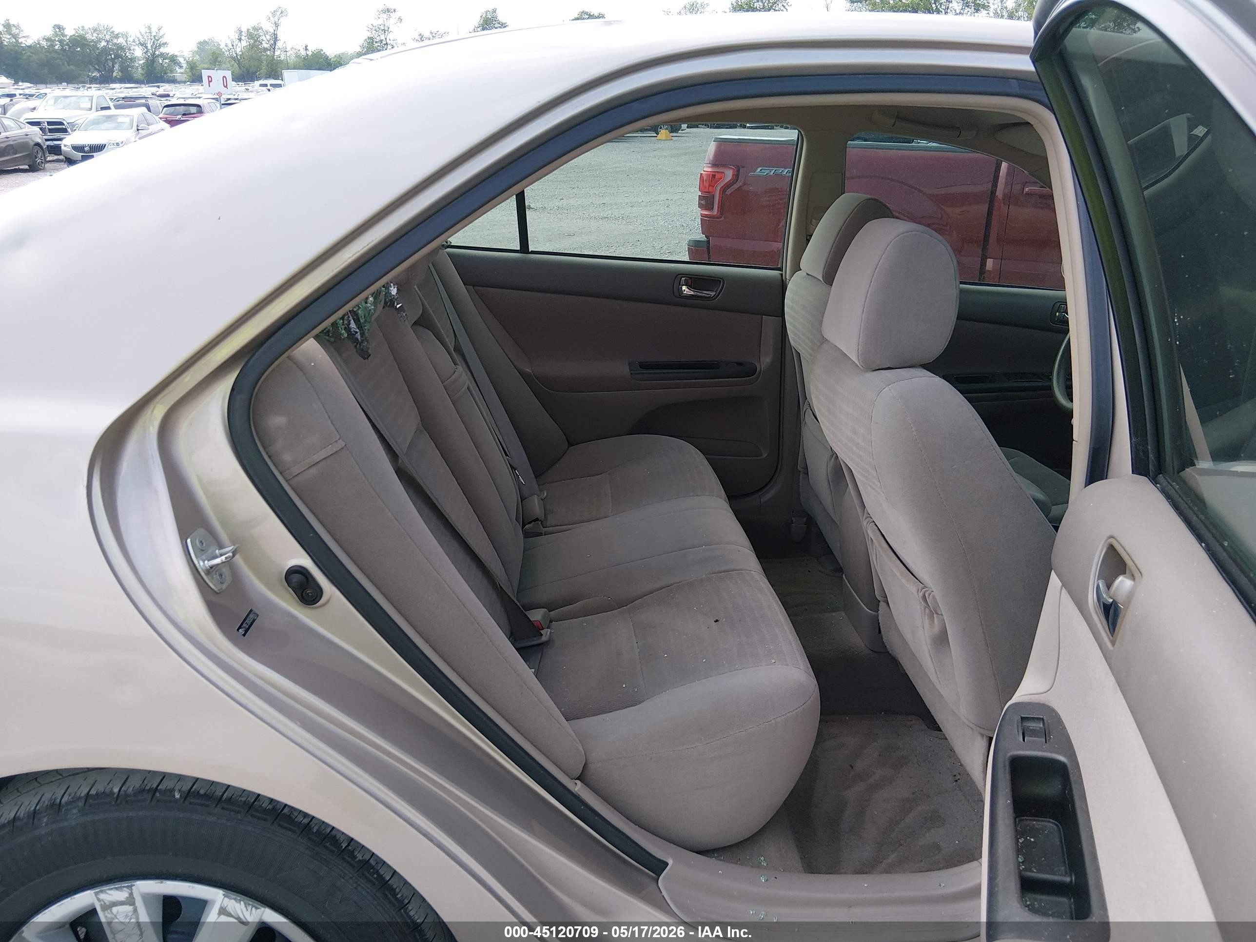 2005 Toyota Camry Le Желто-коричневый vin: 4T1BE32KX5U990421