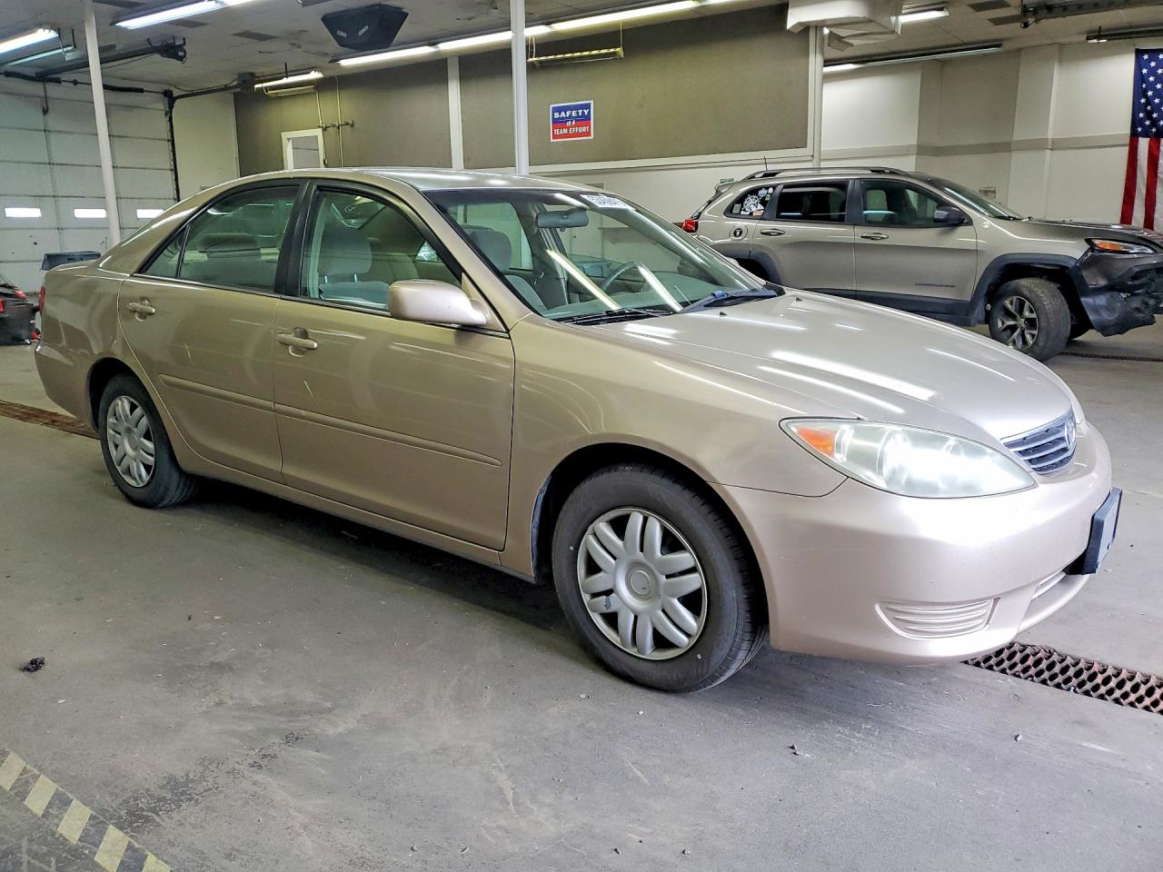 2007 Toyota Camry Beige vin: 4T1BE32KX6U111050
