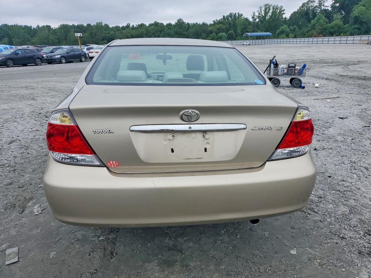 2006 Toyota Camry Le Tan vin: 4T1BE32KX6U140726