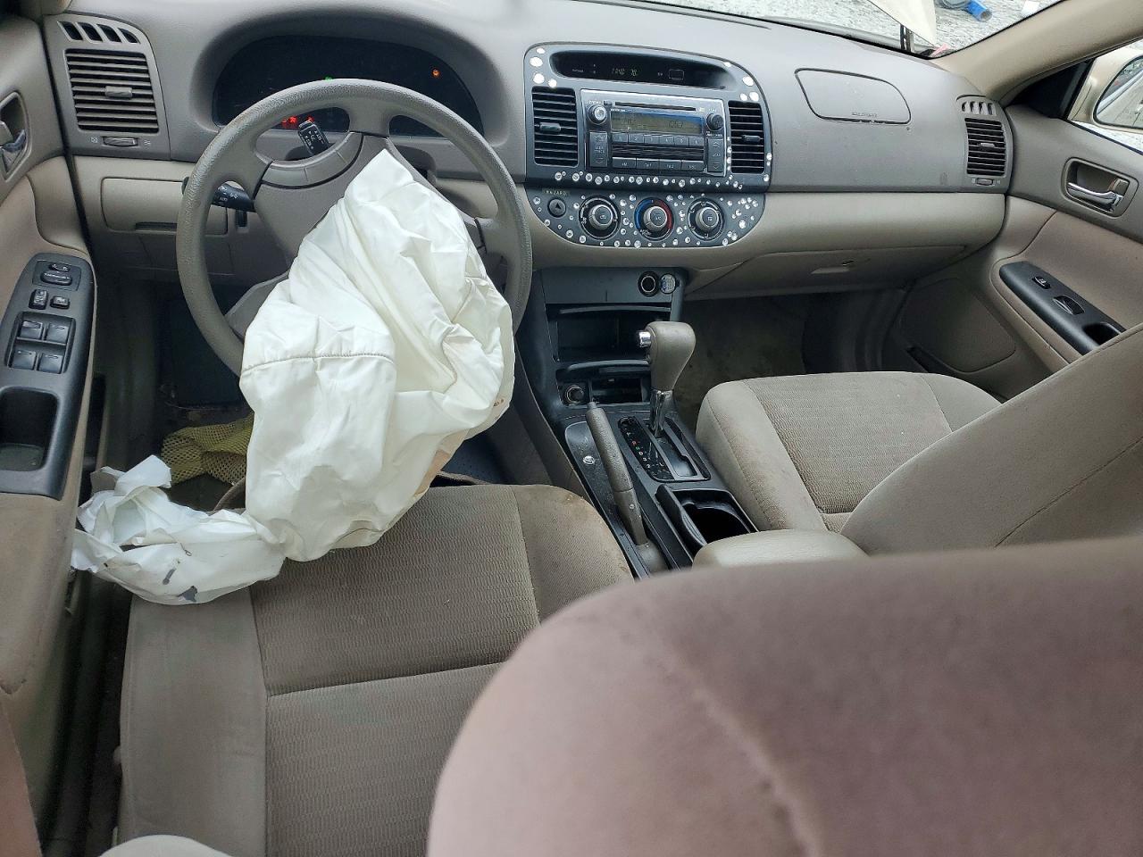 2006 Toyota Camry Le Tan vin: 4T1BE32KX6U140726