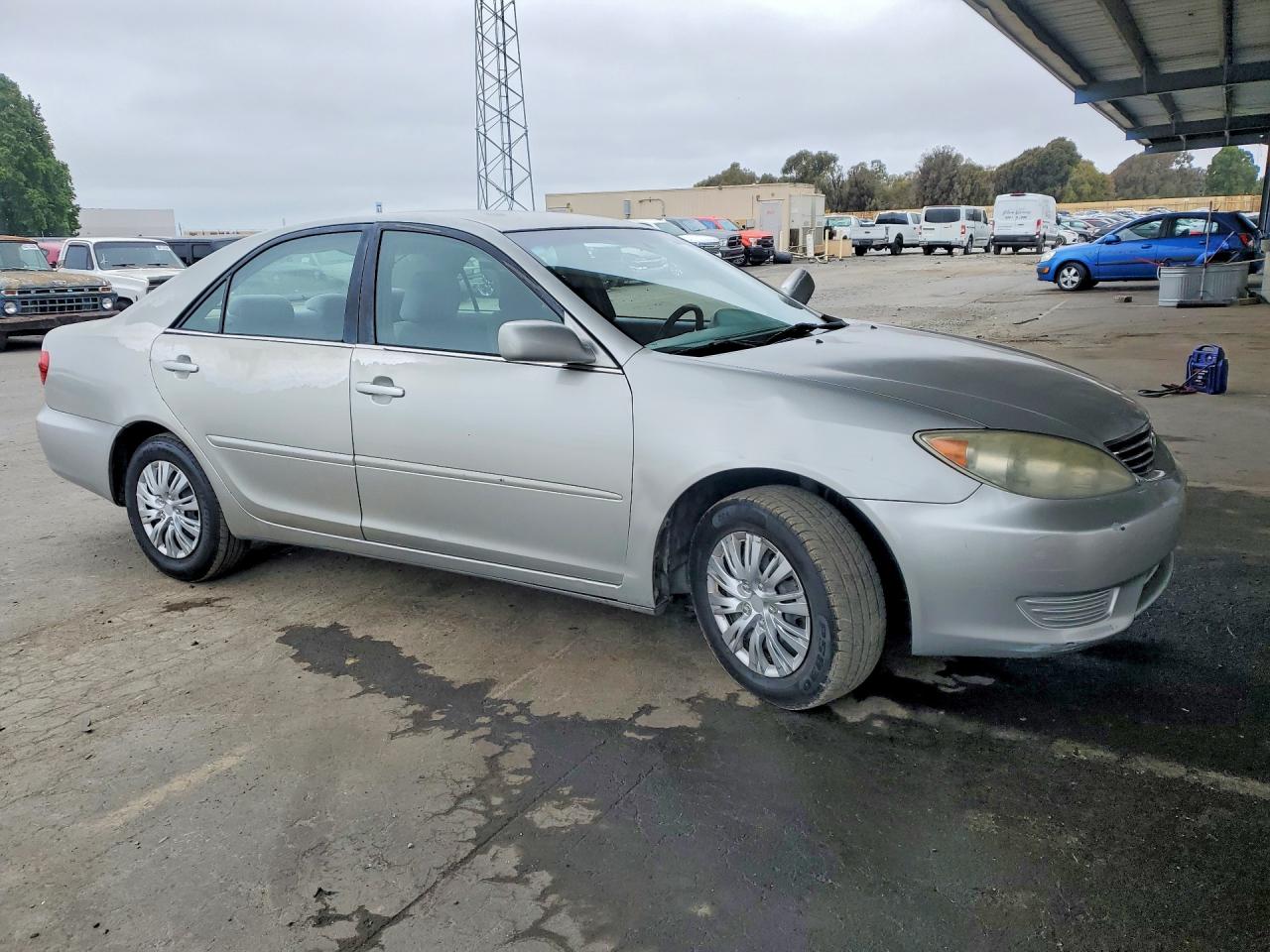 2006 Toyota Camry Le Silver vin: 4T1BE32KX6U150110