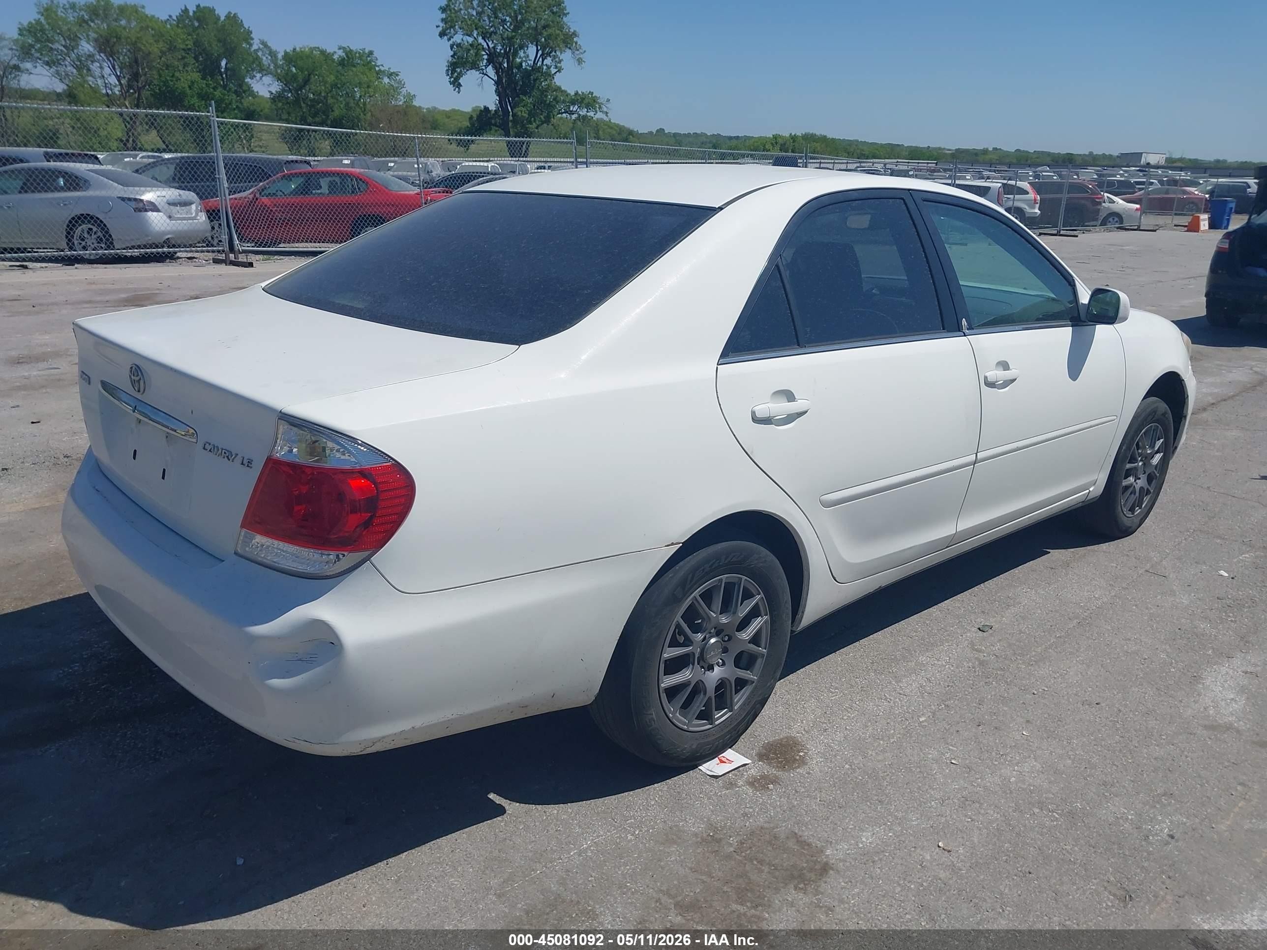 2006 Toyota Camry Le White vin: 4T1BE32KX6U653992