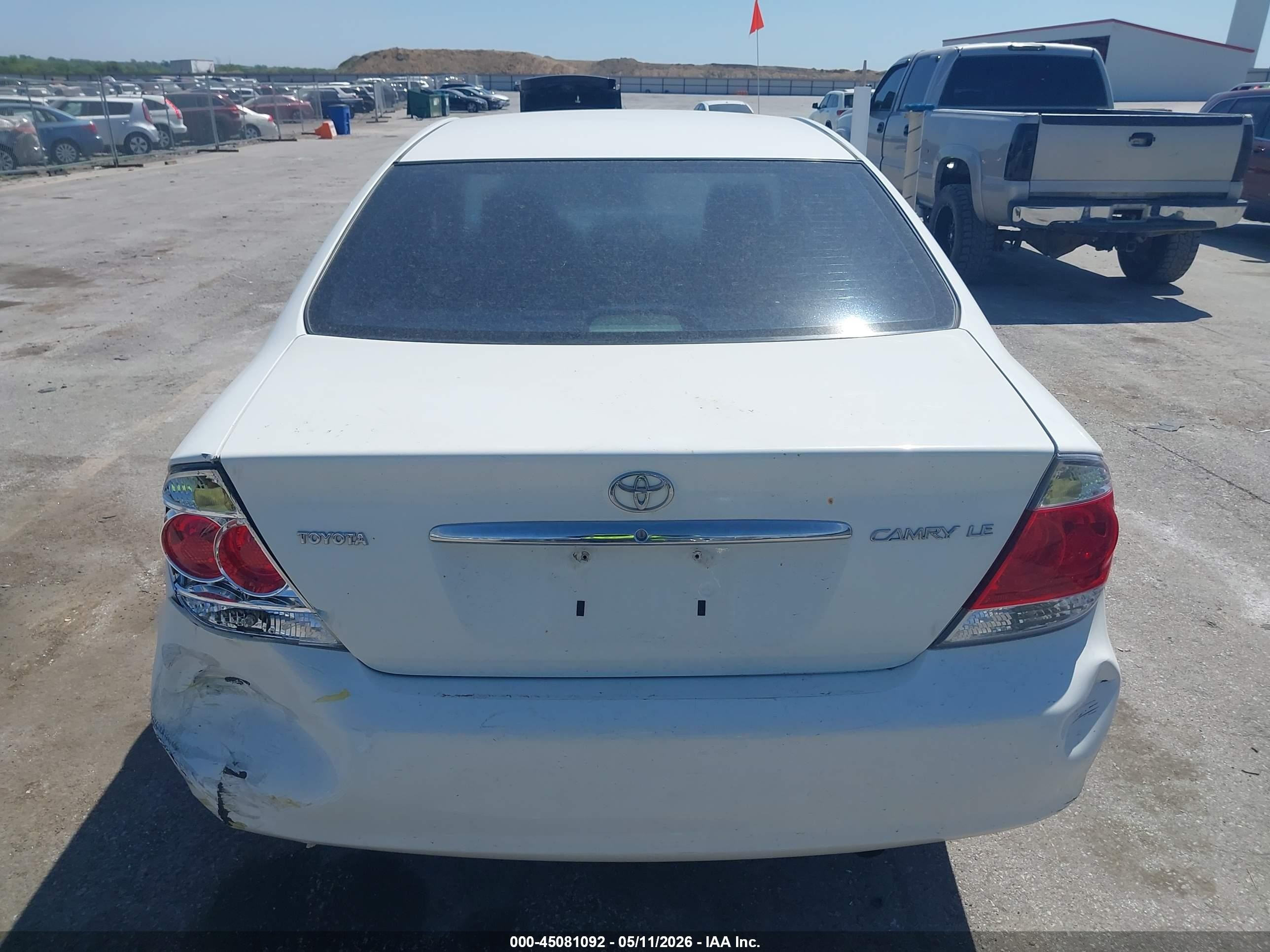 2006 Toyota Camry Le White vin: 4T1BE32KX6U653992