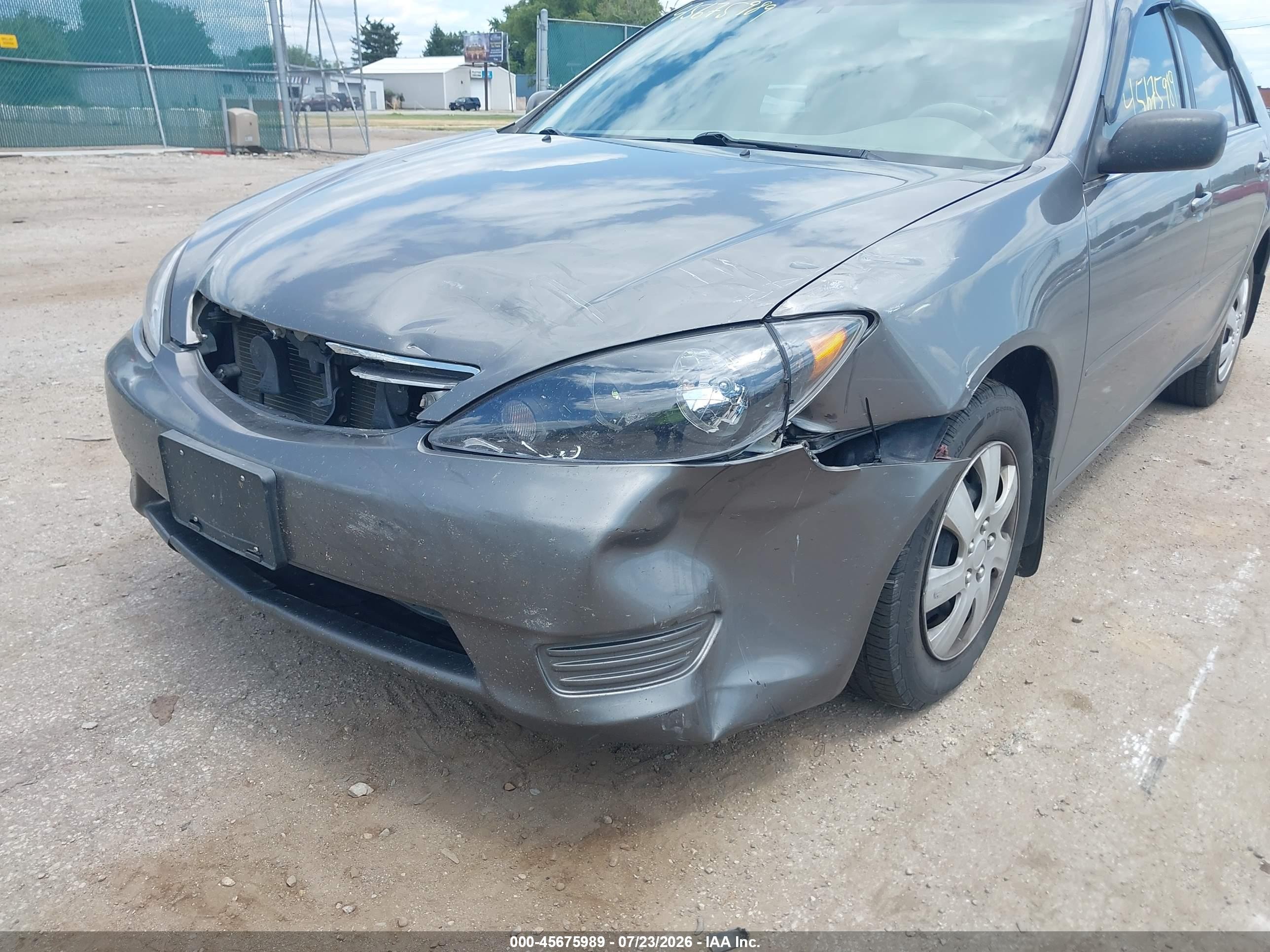2006 Toyota Camry Le Gray vin: 4T1BE32KX6U669660