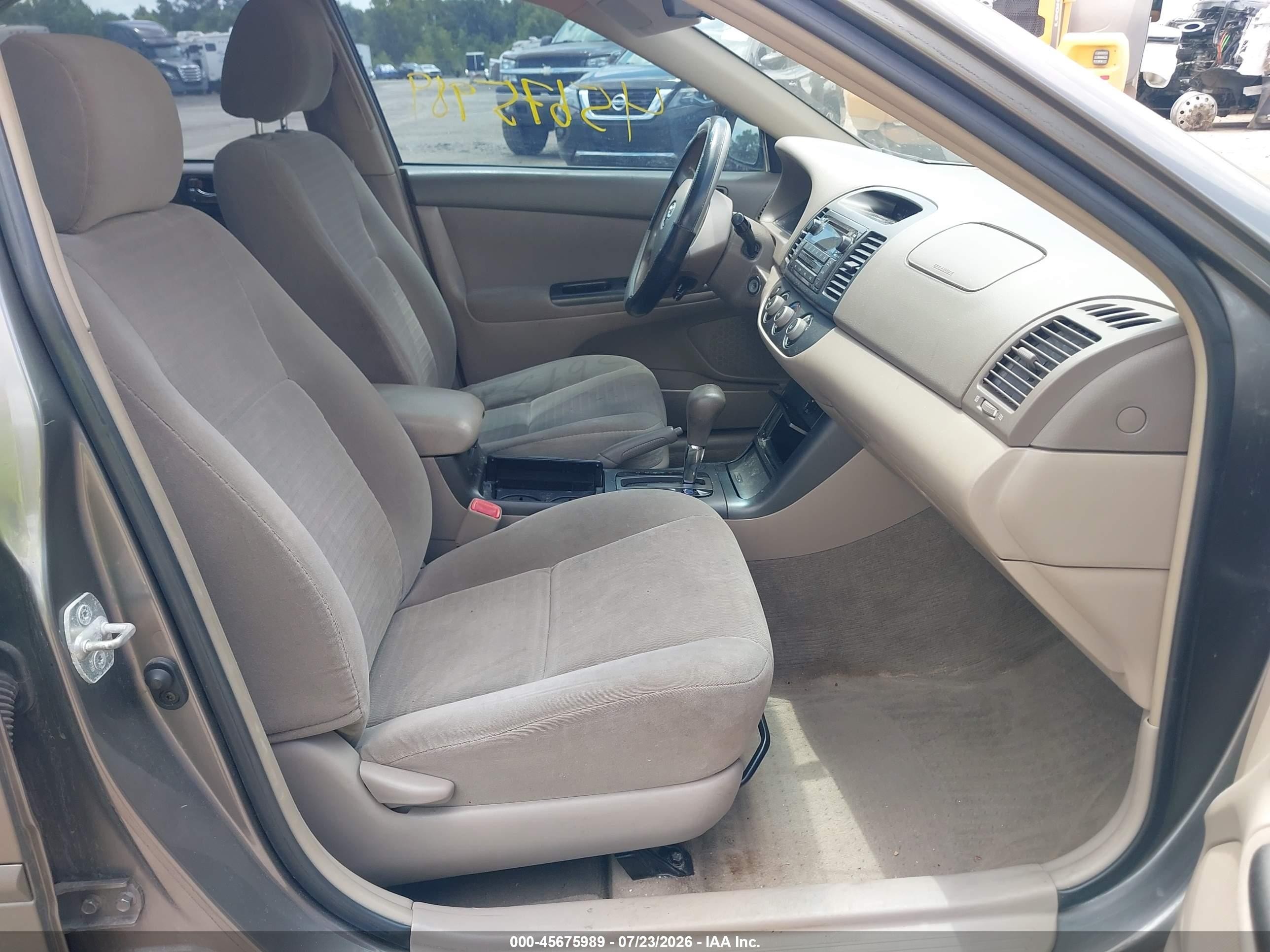2006 Toyota Camry Le Gray vin: 4T1BE32KX6U669660