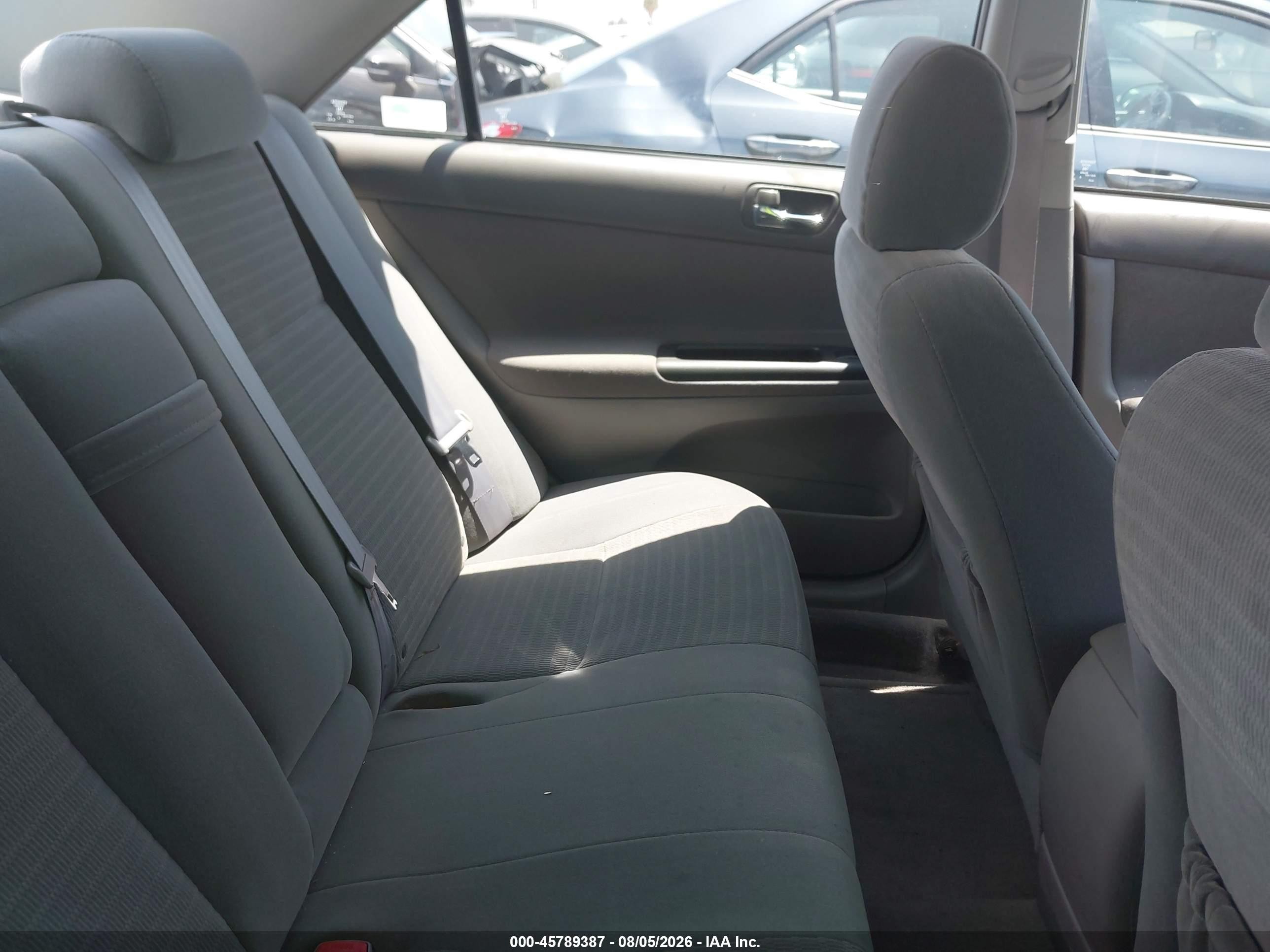 2006 Toyota Camry Le White vin: 4T1BE32KX6U674860