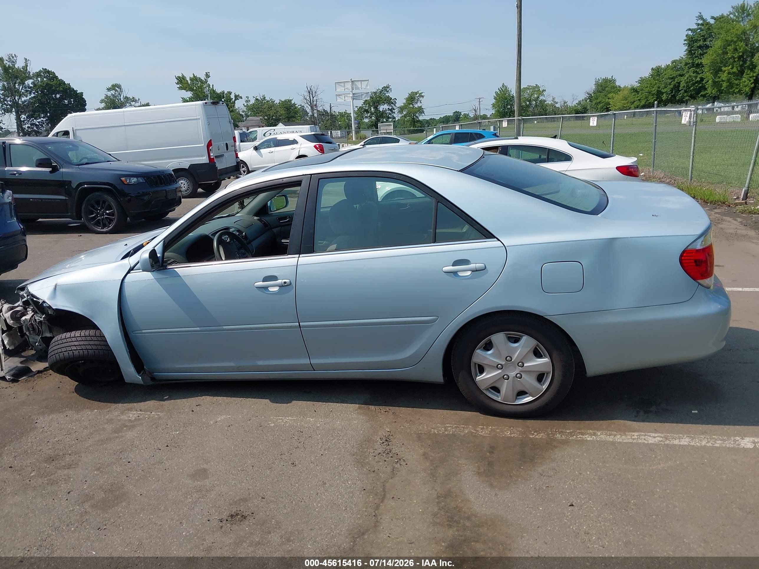 2006 Toyota Camry Le Gray vin: 4T1BE32KX6U687978