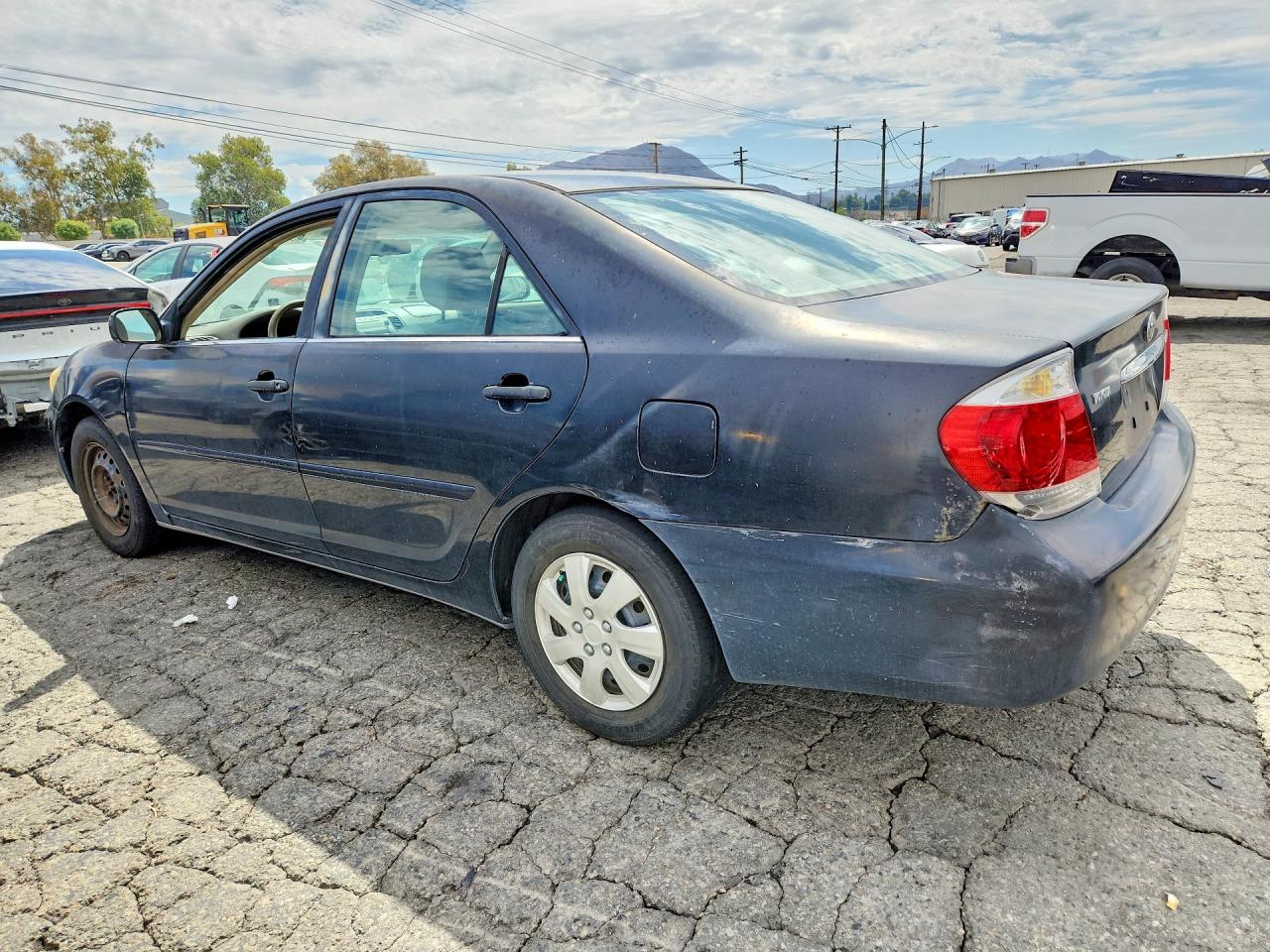 2006 Toyota Camry Le Black vin: 4T1BE32KX6U697300