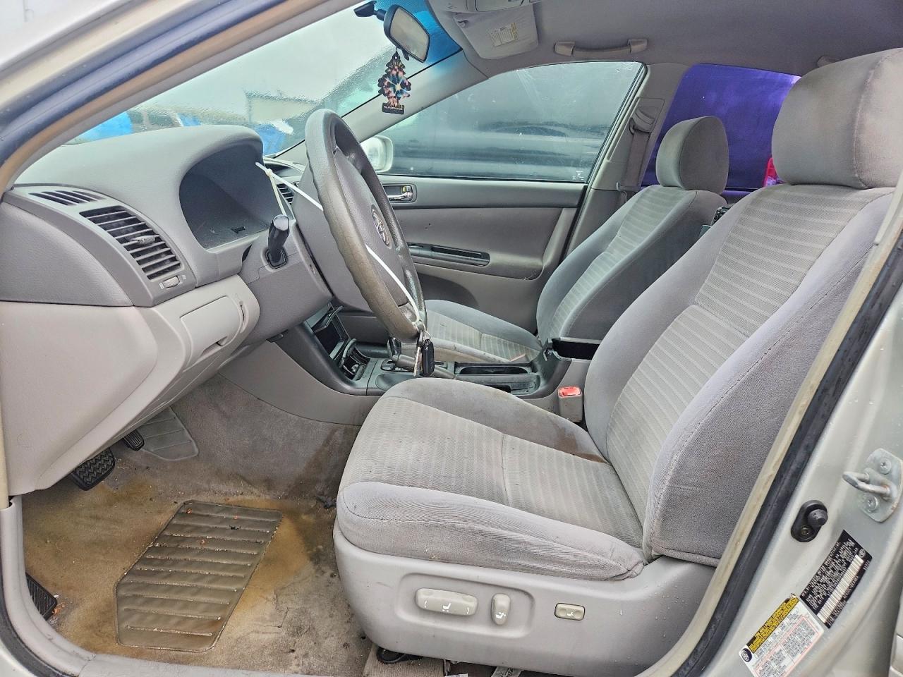 2006 Toyota Camry Le Silver vin: 4T1BE32KX6U699497