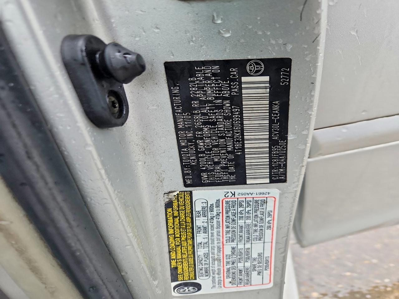 2006 Toyota Camry Le Silver vin: 4T1BE32KX6U699497