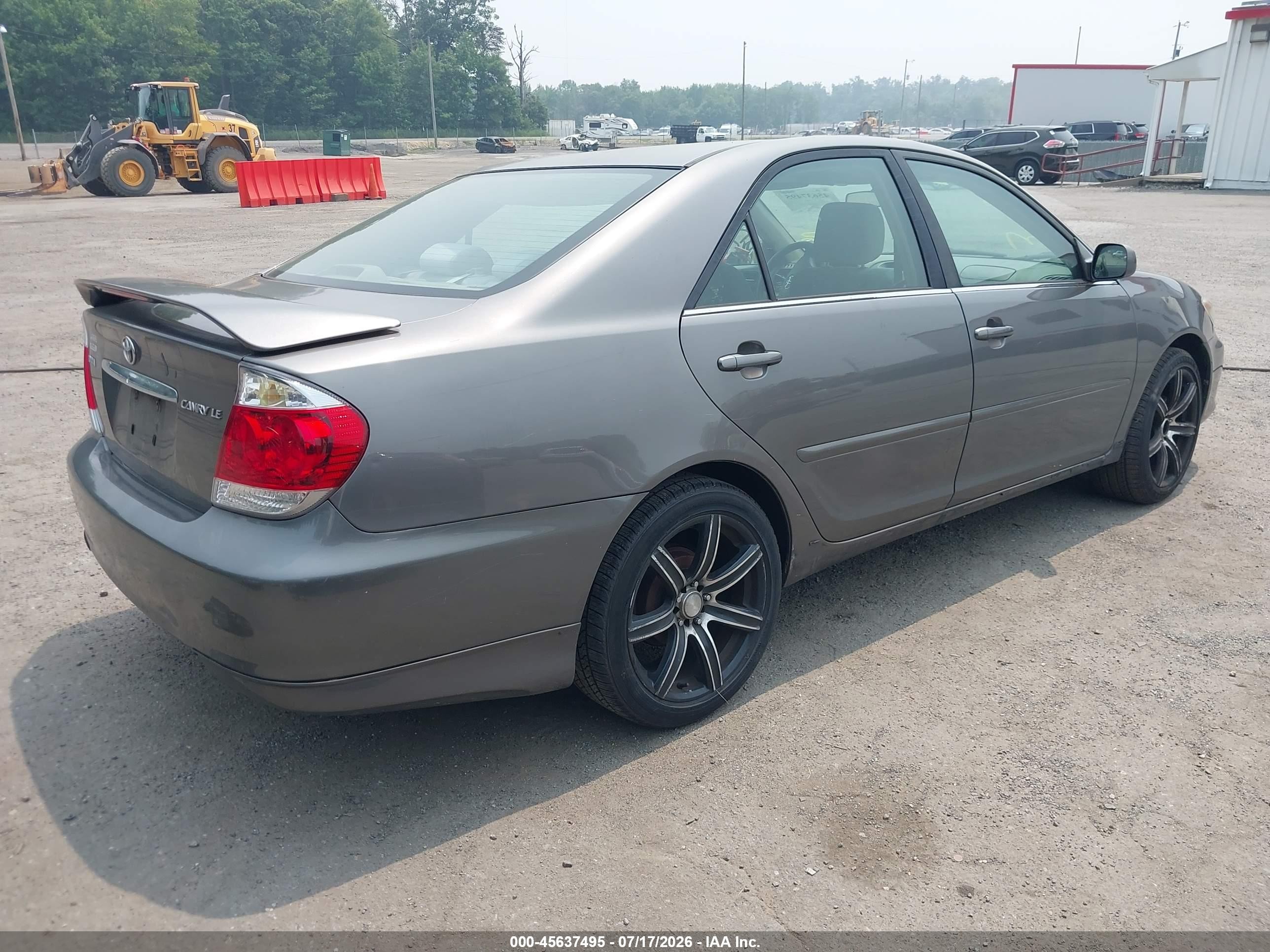 2006 Toyota Camry Le Gray vin: 4T1BE32KX6U705685