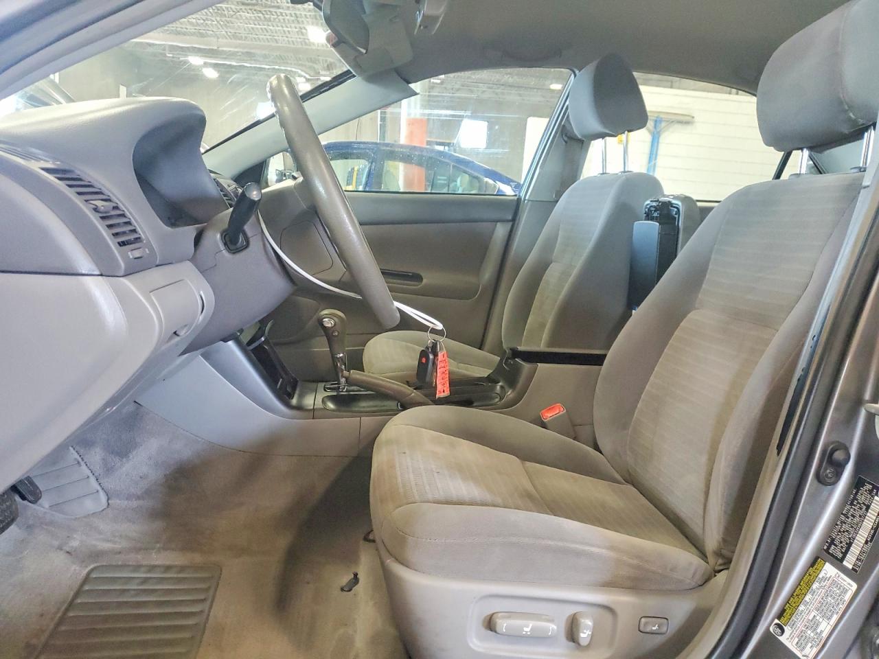 2006 Toyota Camry Le Gray vin: 4T1BE32KX6U707727