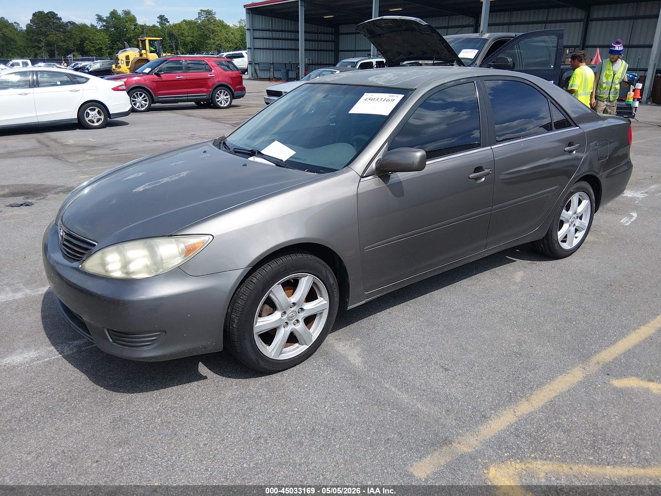 2006 Toyota Camry Le Gray vin: 4T1BE32KX6U726164