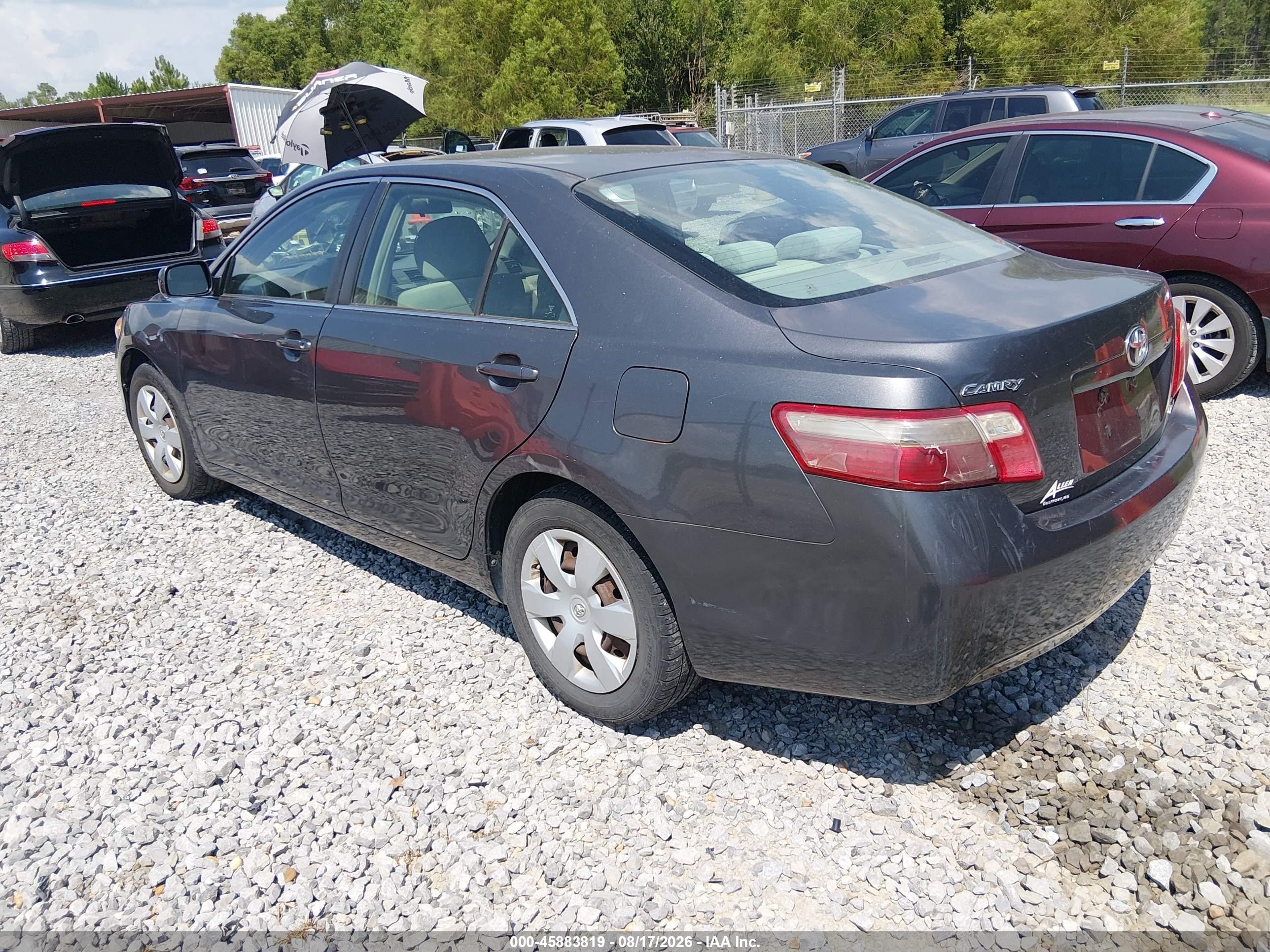 2007 Toyota Camry Le Gray vin: 4T1BE46K07U022346