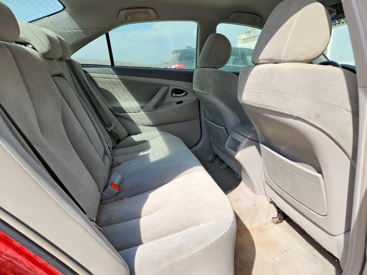 2007 Toyota Camry Le Красный vin: 4T1BE46K07U033086