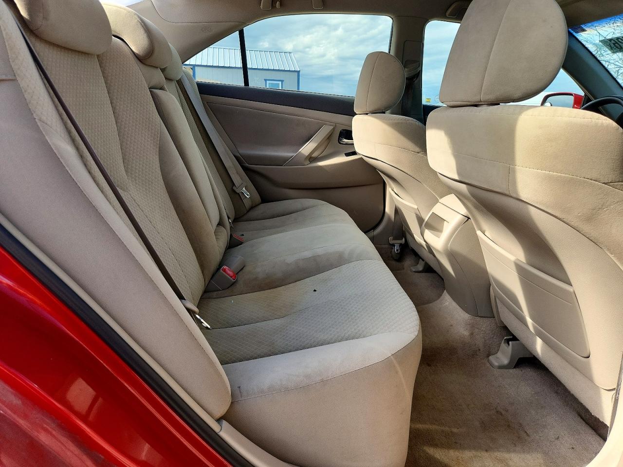 2007 Toyota Camry Le Red vin: 4T1BE46K07U033265