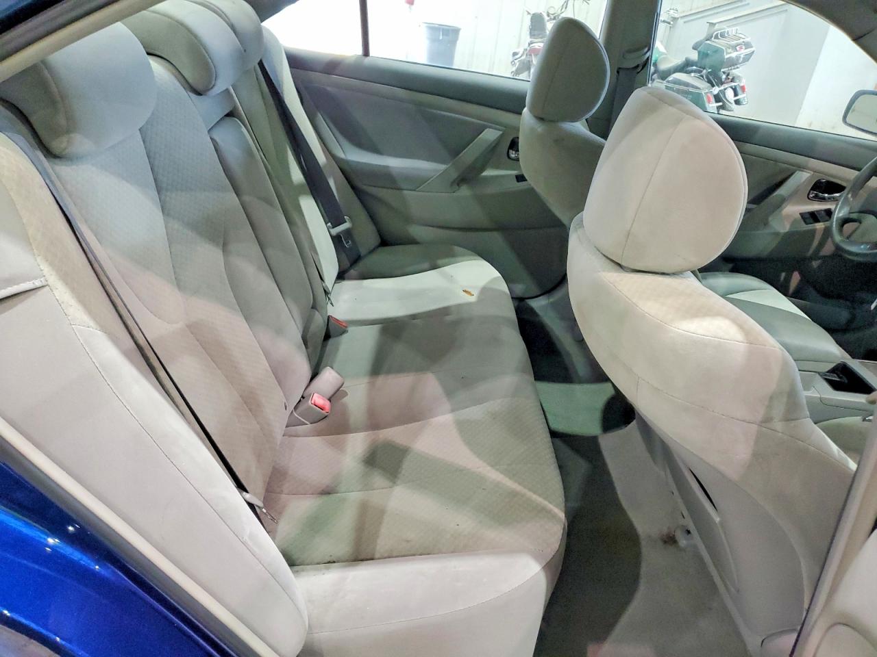 2007 Toyota Camry Le Blue vin: 4T1BE46K07U046646