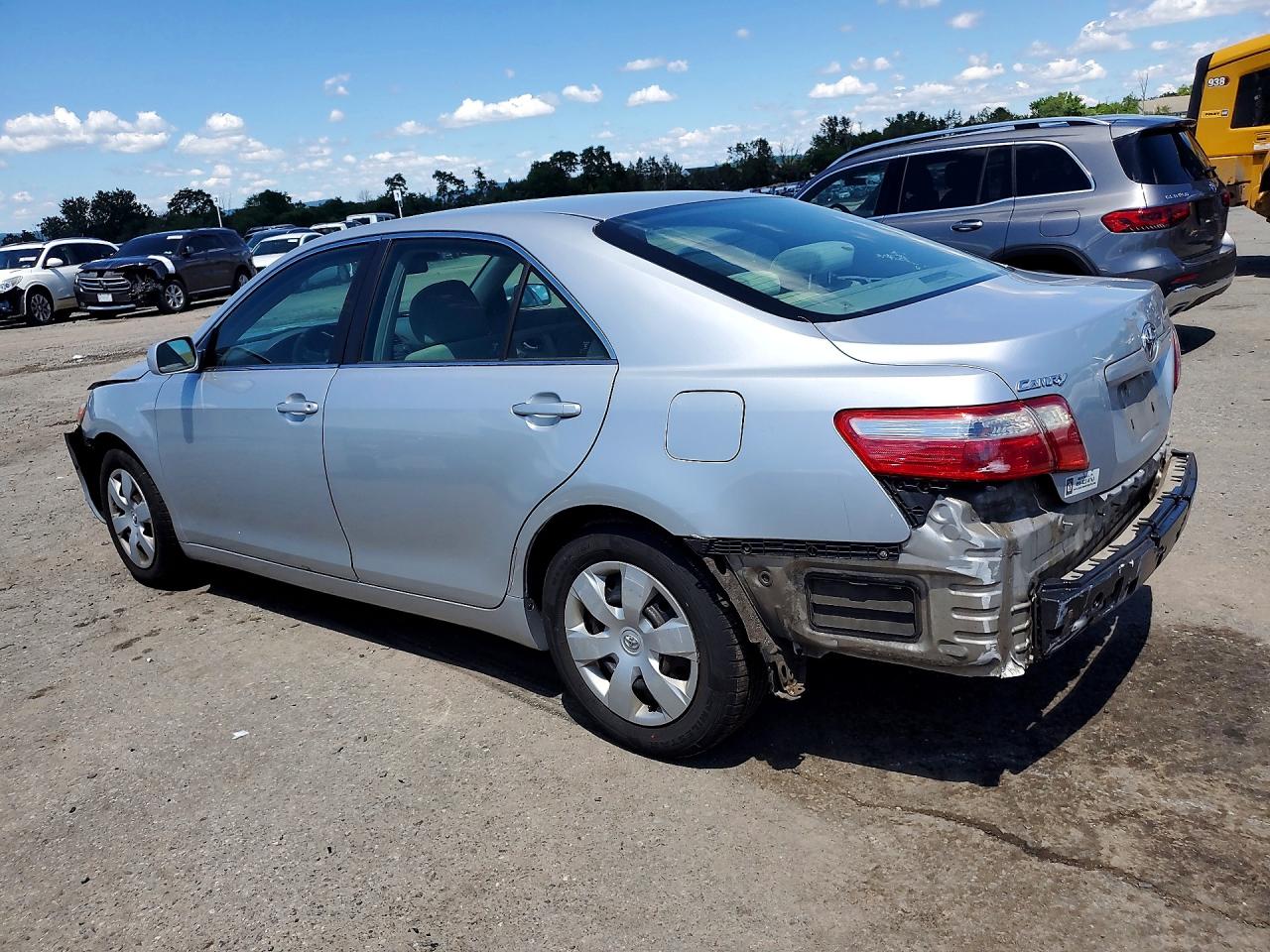 2007 Toyota Camry Le Silver vin: 4T1BE46K07U071952