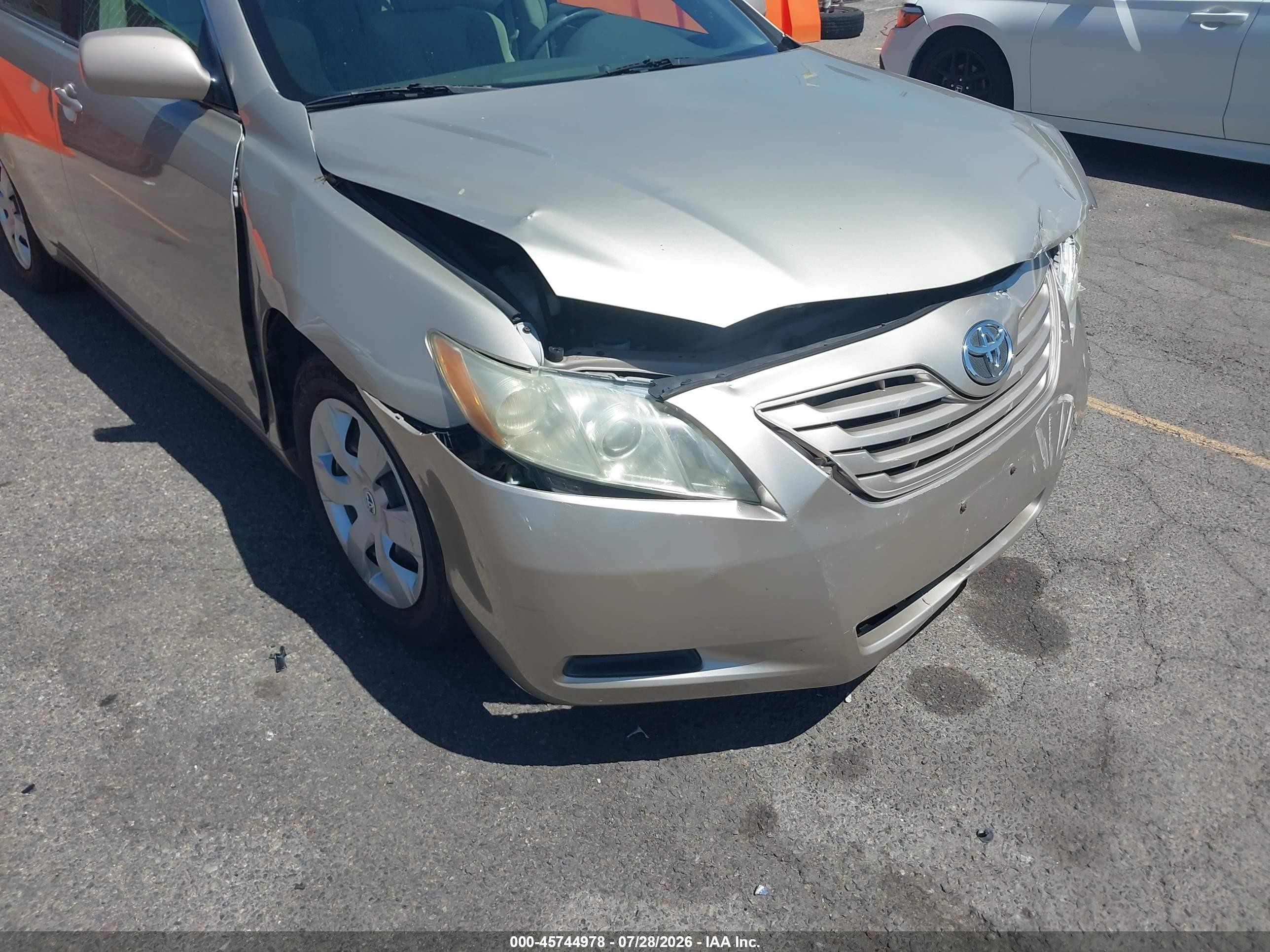 2007 Toyota Camry Le Tan vin: 4T1BE46K07U091473