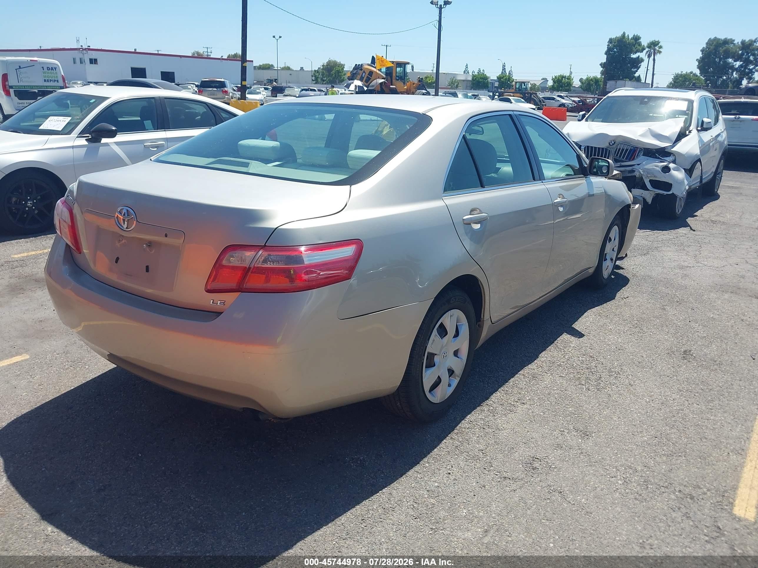2007 Toyota Camry Le Tan vin: 4T1BE46K07U091473