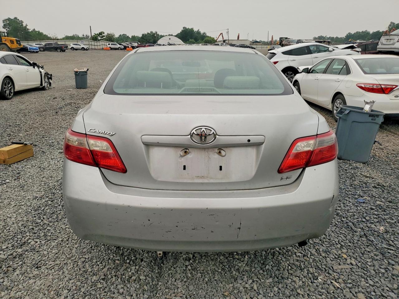 2007 Toyota Camry Le Silver vin: 4T1BE46K07U095748