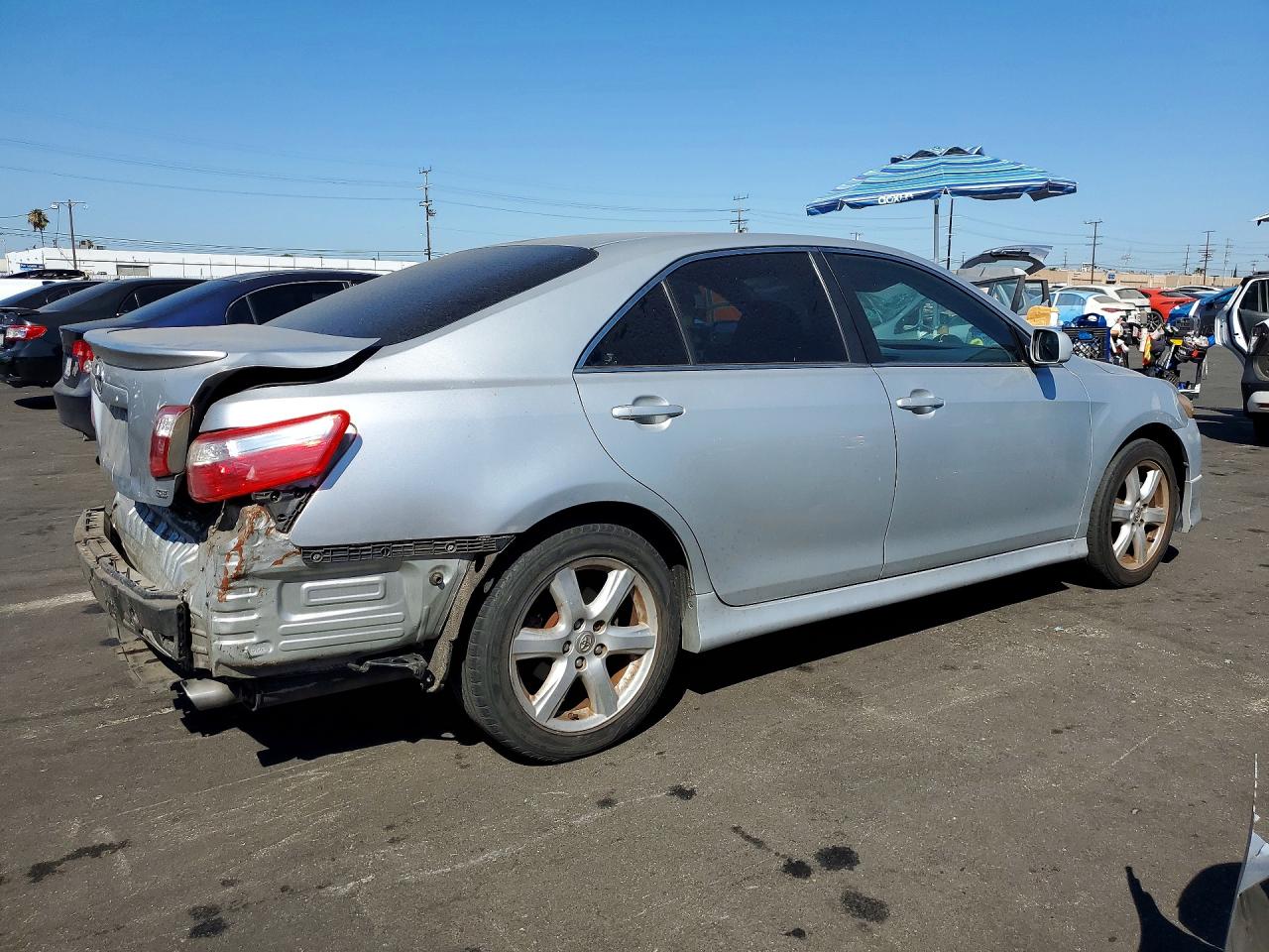 2007 Toyota Camry Se Серебряный vin: 4T1BE46K07U106022