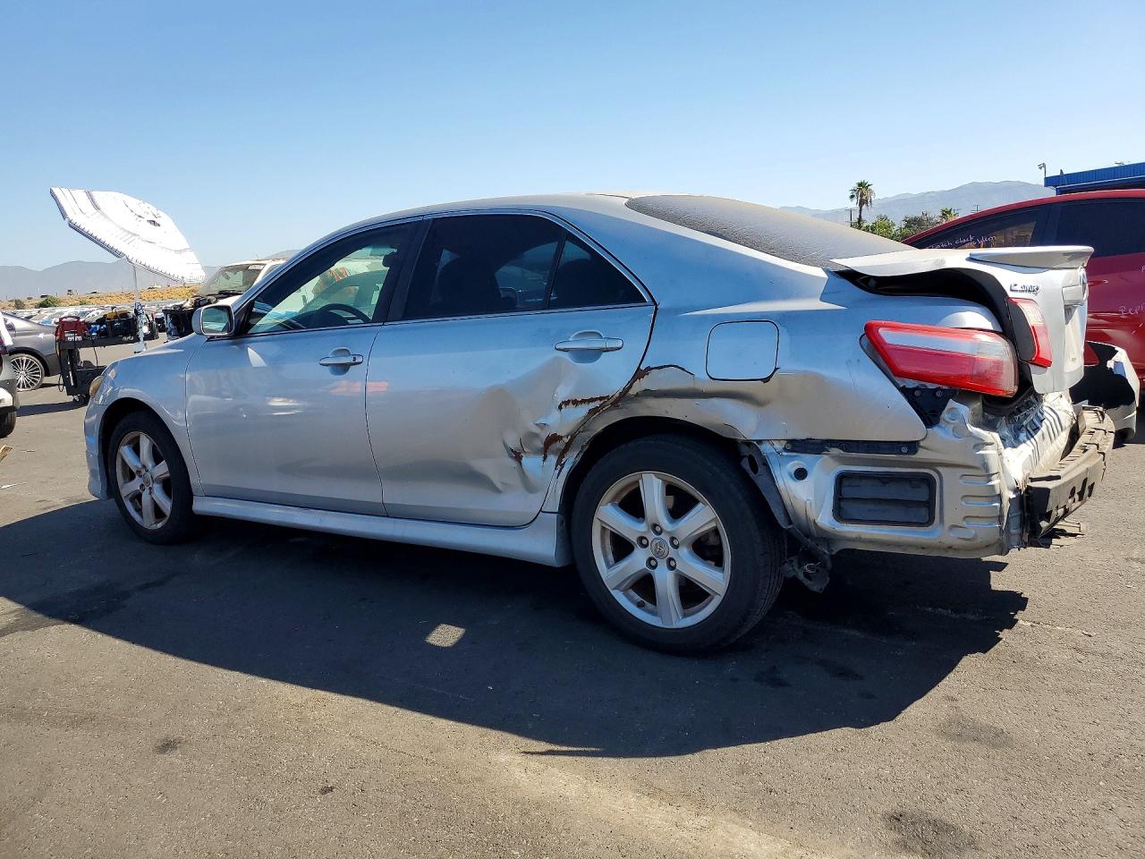 2007 Toyota Camry Se Серебряный vin: 4T1BE46K07U106022