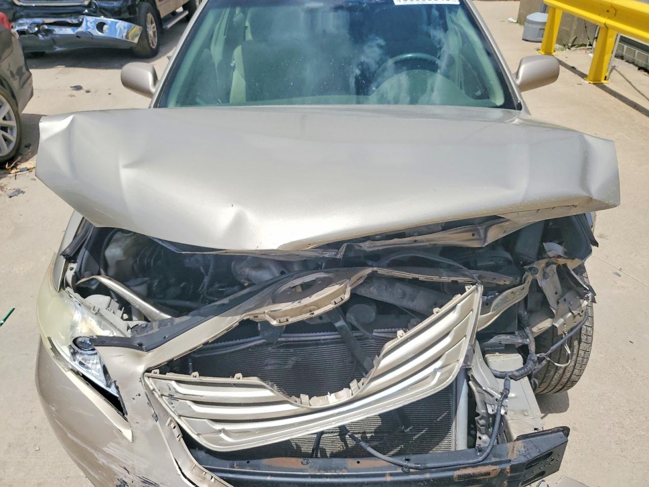 2007 Toyota Camry Le Tan vin: 4T1BE46K07U115321