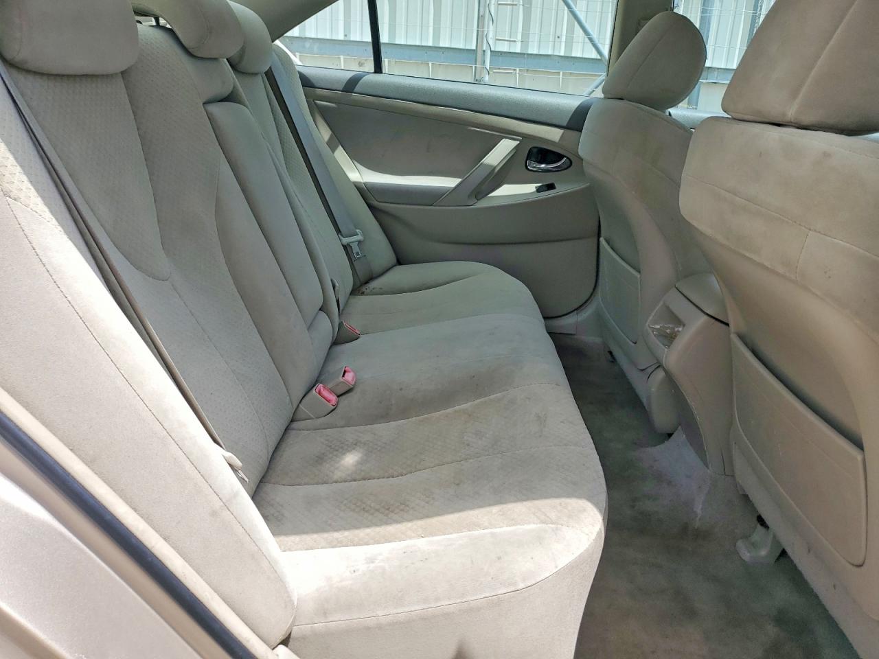 2007 Toyota Camry Le Tan vin: 4T1BE46K07U115321