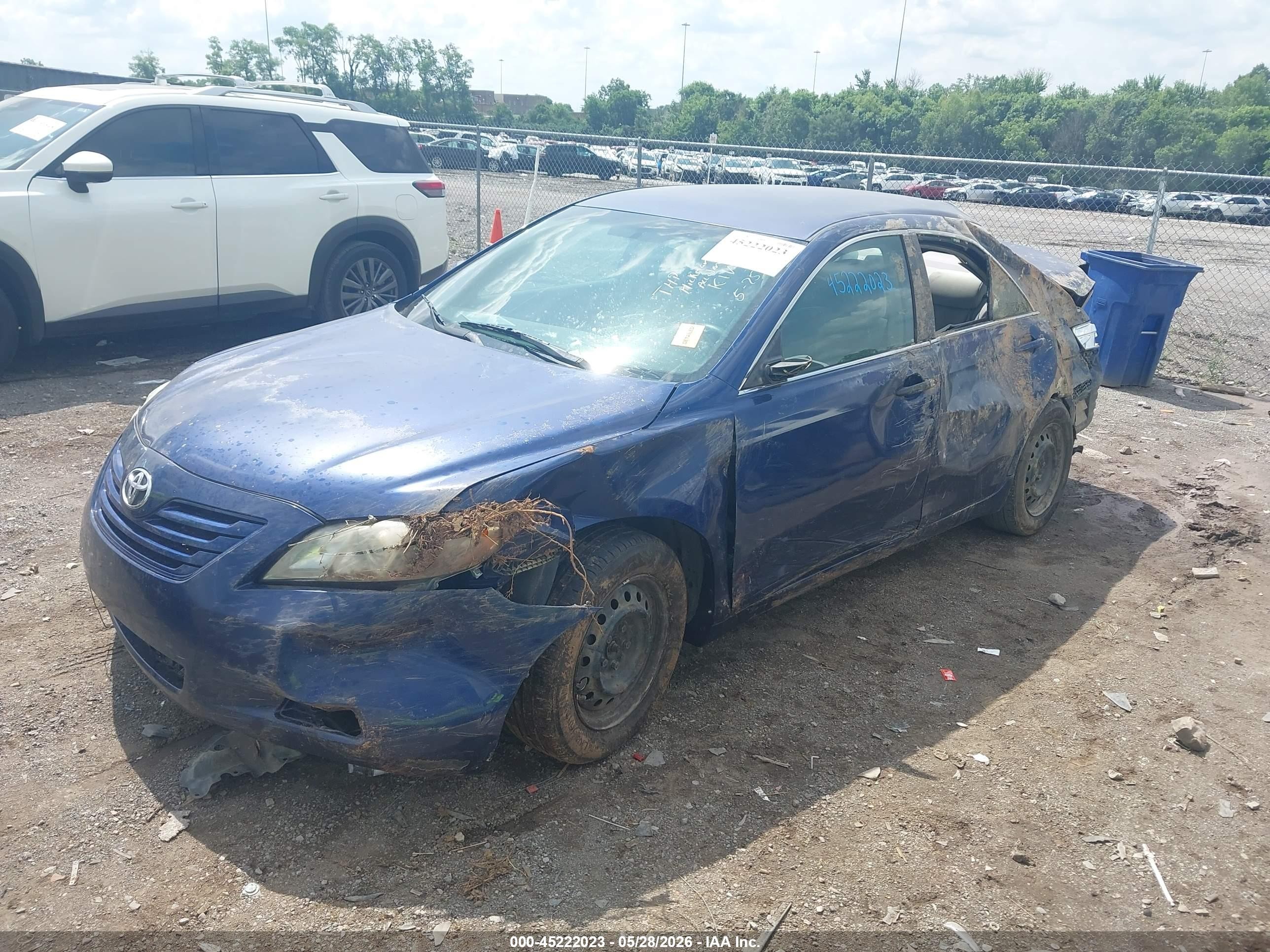 2007 Toyota Camry Le Blue vin: 4T1BE46K07U132829