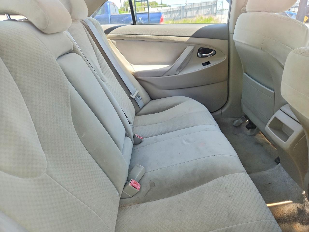 2007 Toyota Camry Le Gray vin: 4T1BE46K07U169136