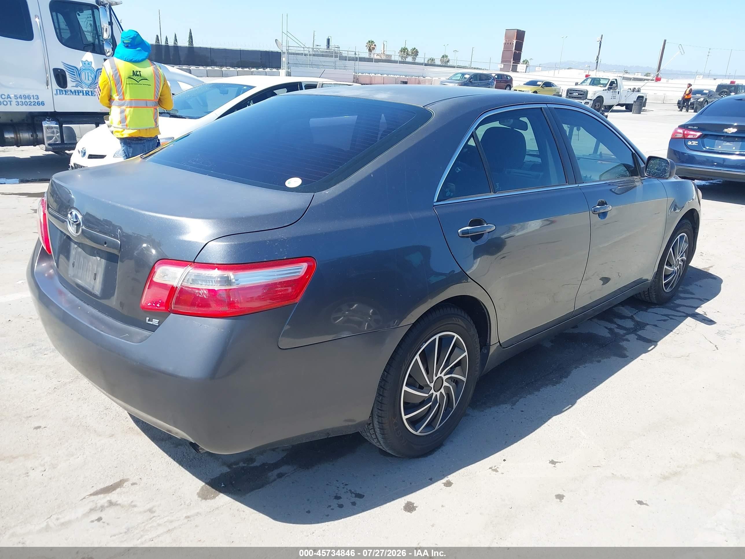 2007 Toyota Camry Le Gray vin: 4T1BE46K07U193758