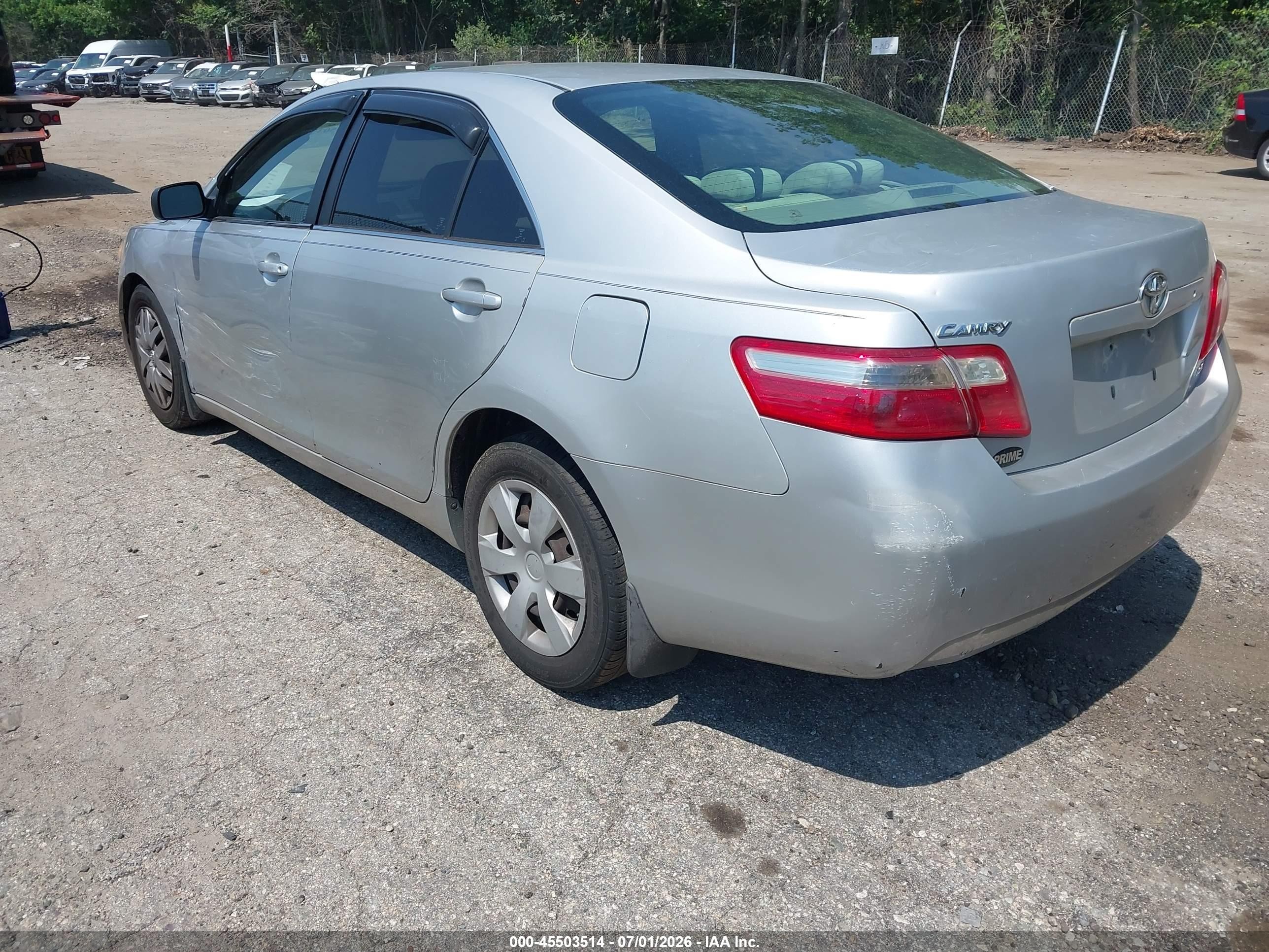 2007 Toyota Camry Le Silver vin: 4T1BE46K07U512723