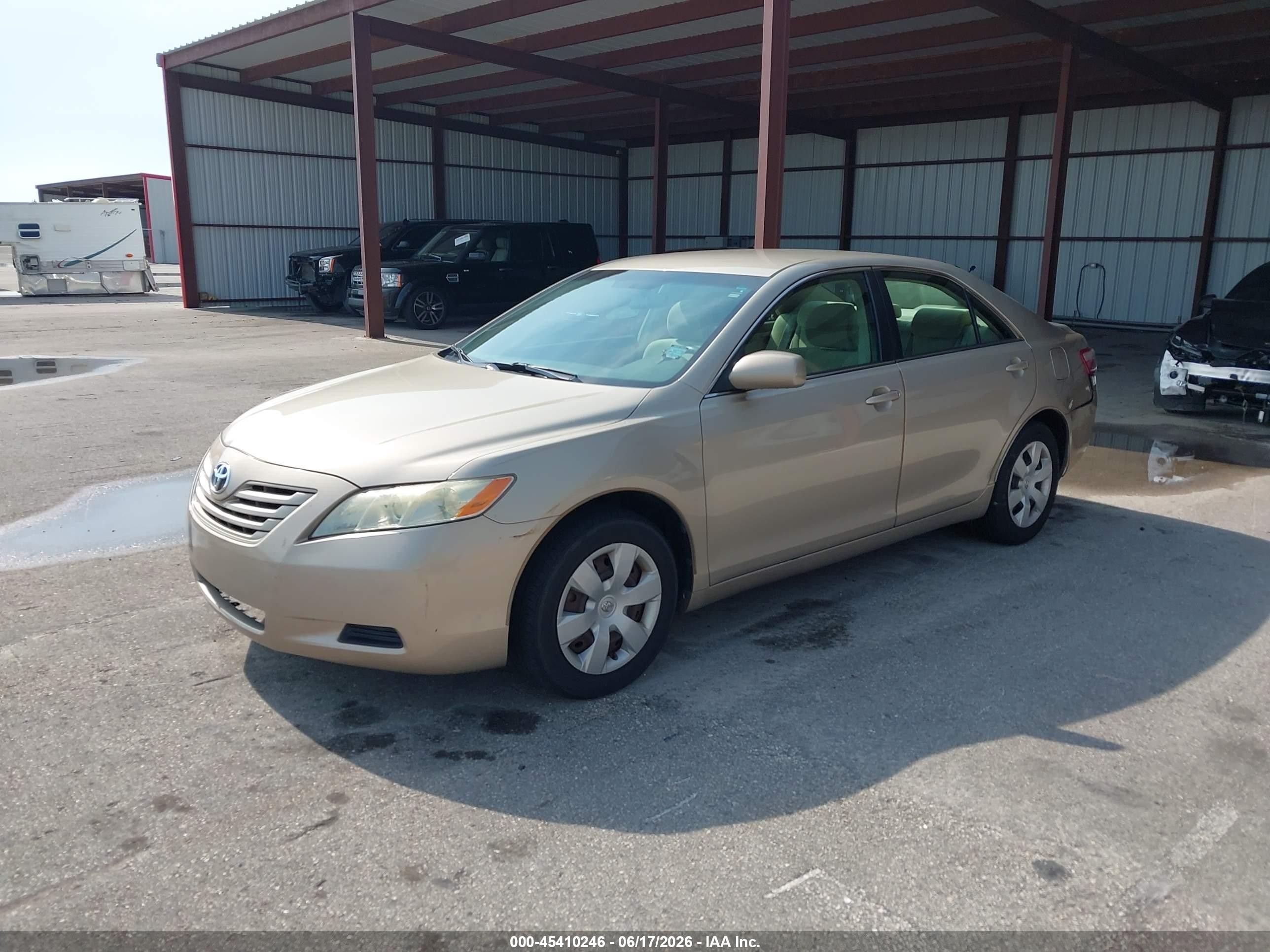 2007 Toyota Camry Le Золотой vin: 4T1BE46K07U534222