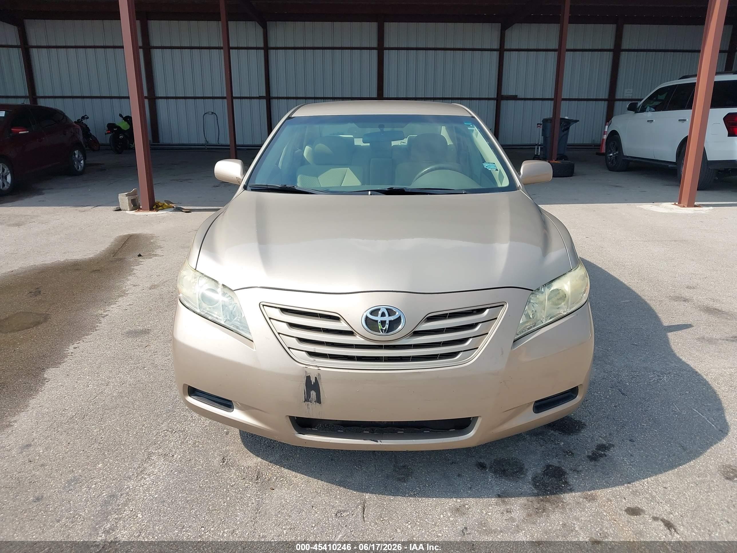 2007 Toyota Camry Le Золотой vin: 4T1BE46K07U534222