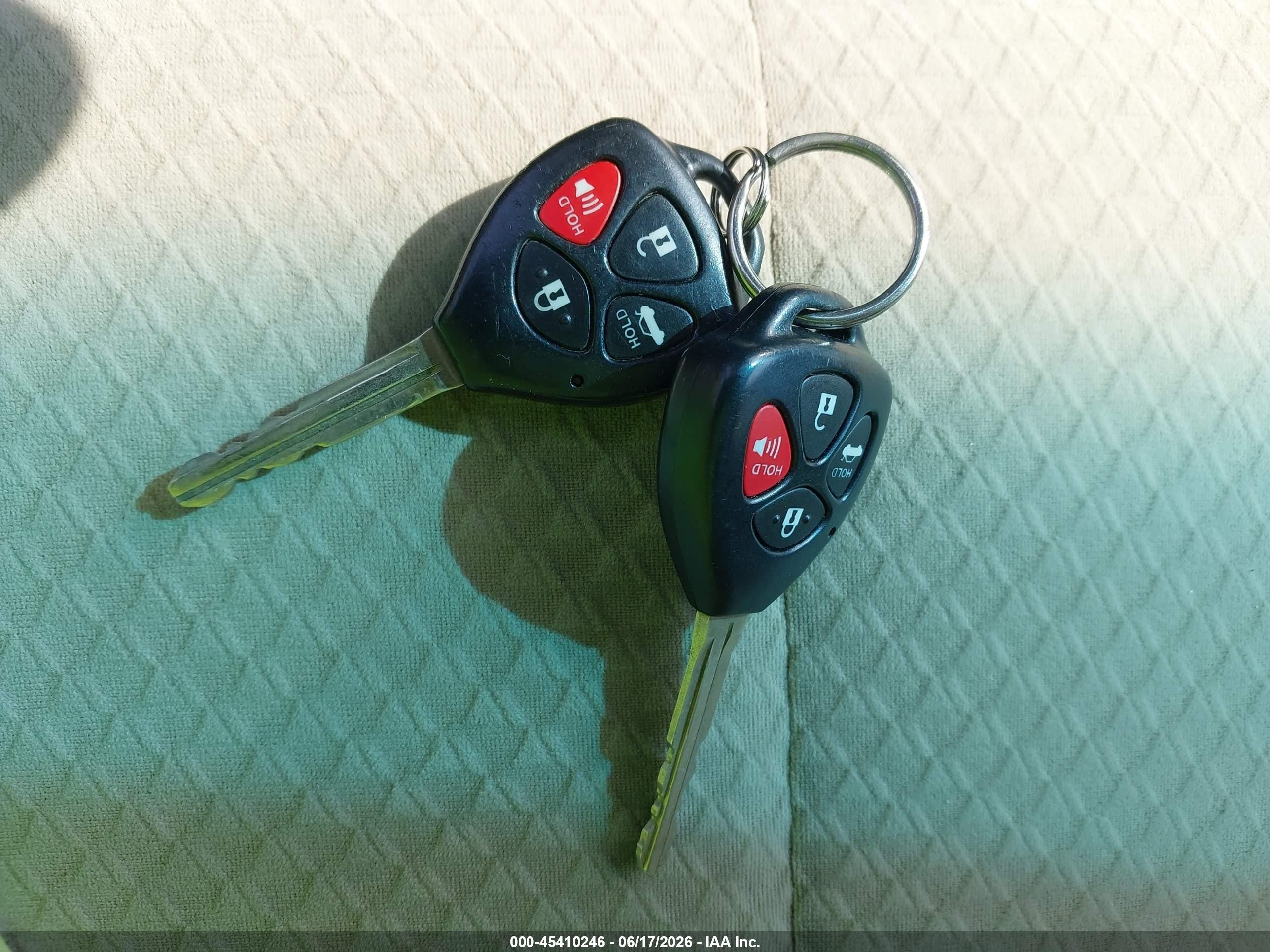 2007 Toyota Camry Le Золотой vin: 4T1BE46K07U534222