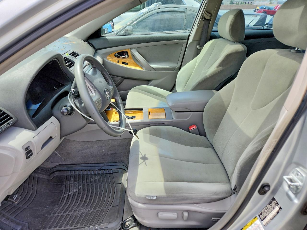 2007 Toyota Camry Xle Silver vin: 4T1BE46K07U572596