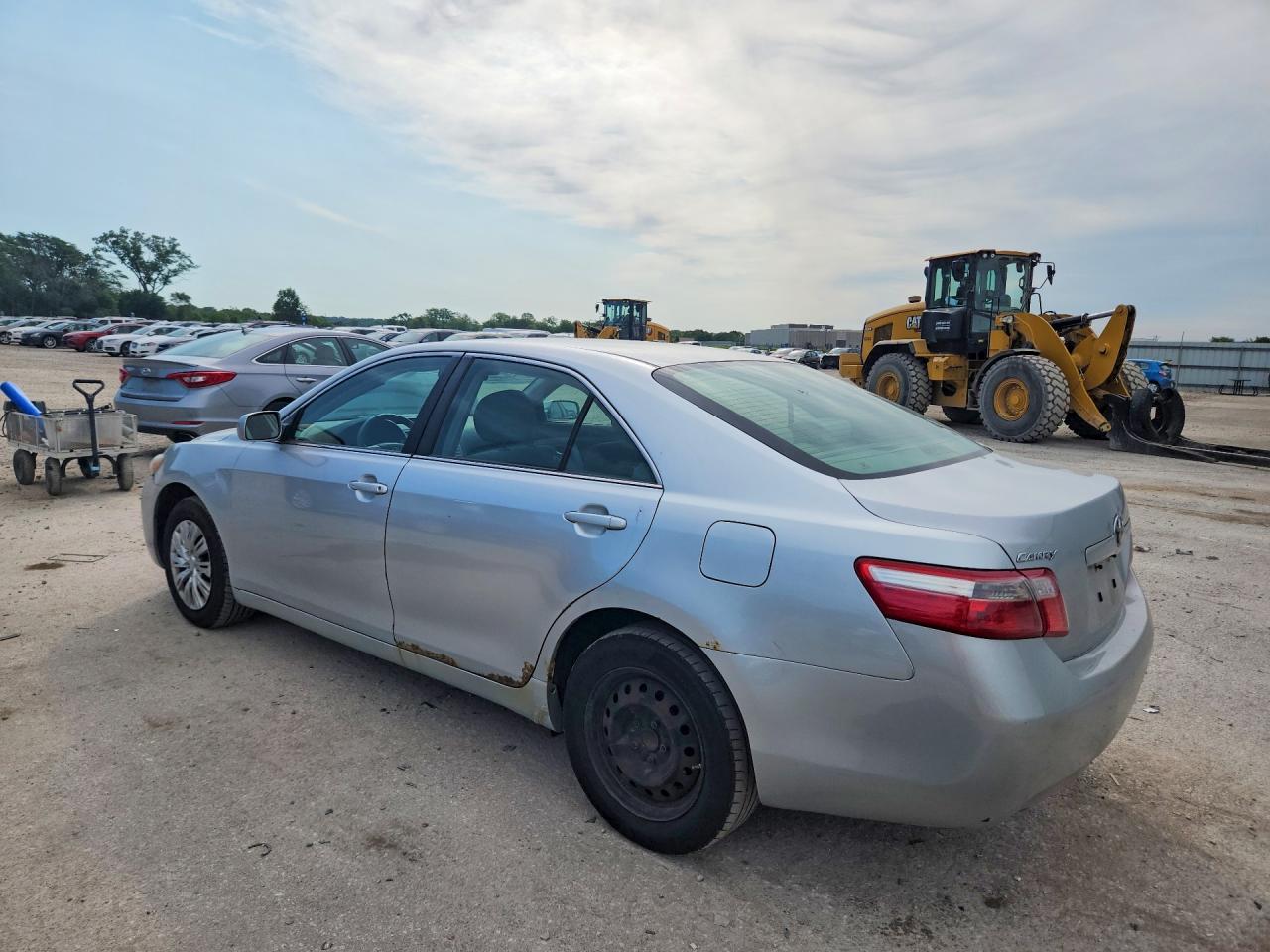 2007 Toyota Camry Le Silver vin: 4T1BE46K07U575790