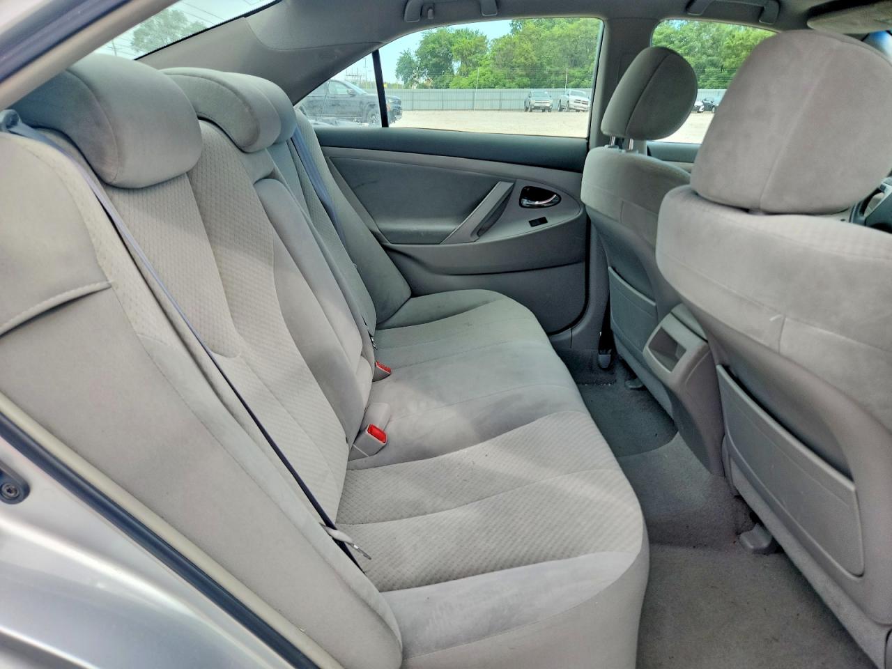 2007 Toyota Camry Le Silver vin: 4T1BE46K07U575790