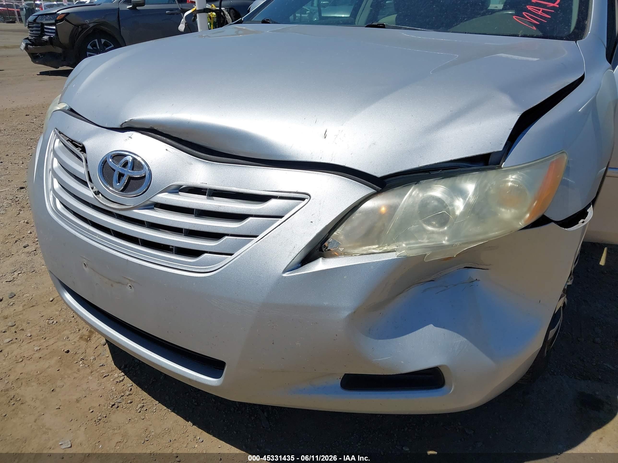 2007 Toyota Camry Le Серебряный vin: 4T1BE46K07U600610