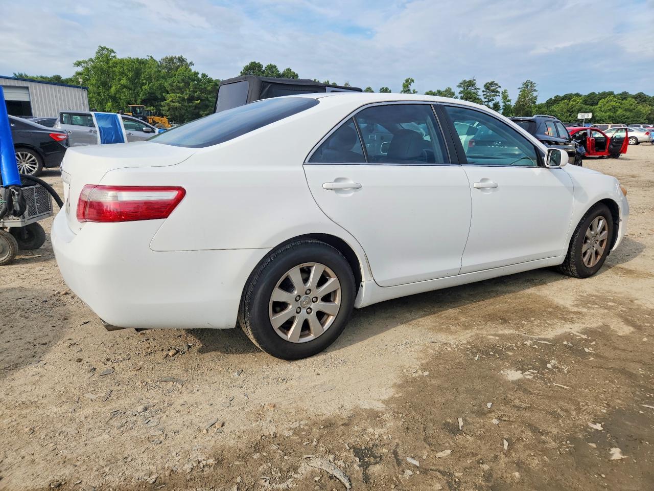2007 Toyota Camry Xle Белый vin: 4T1BE46K07U612482